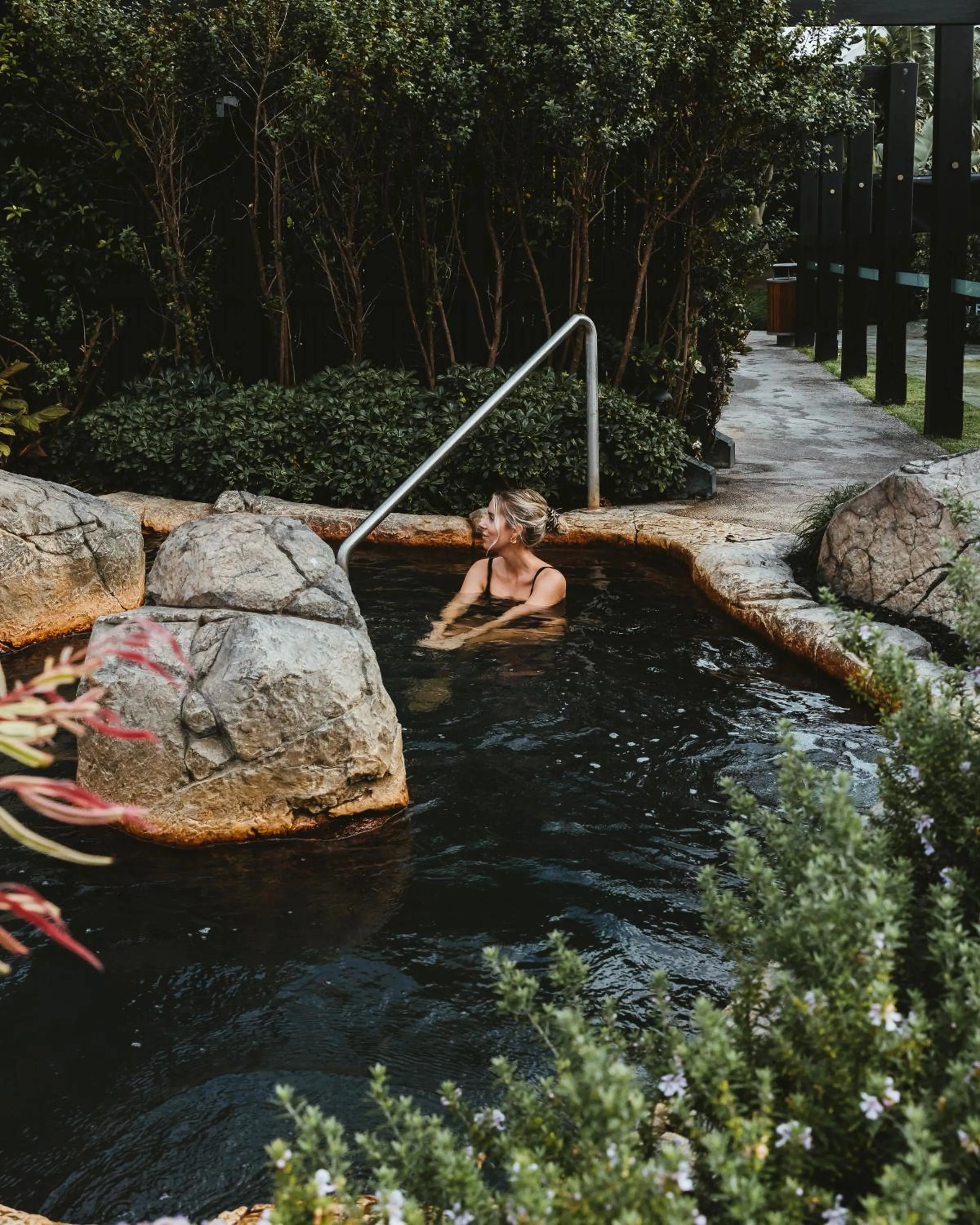Hot Spring Bath in Deep Blue Hotel & Hot Springs