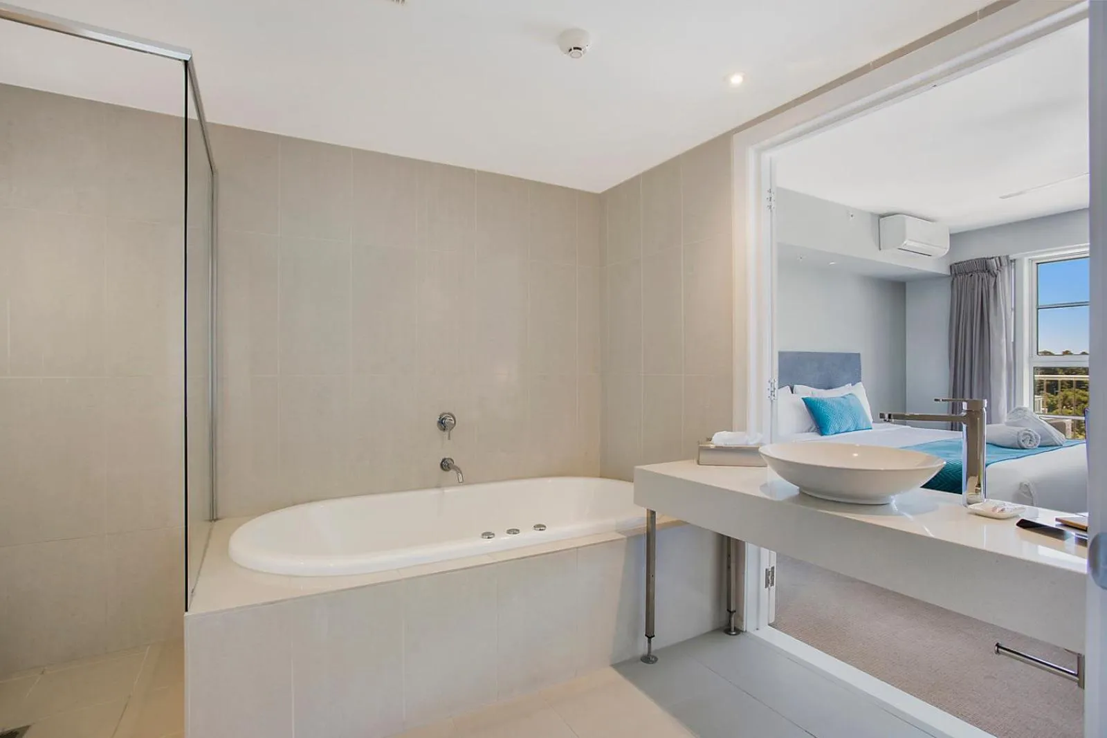 Bathroom in Deep Blue Hotel & Hot Springs