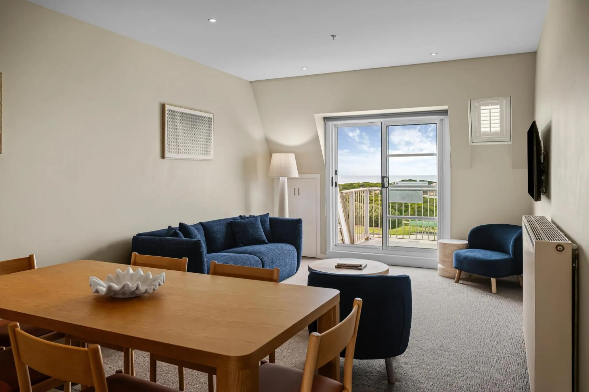 Deep Blue Hotel & Hot Springs