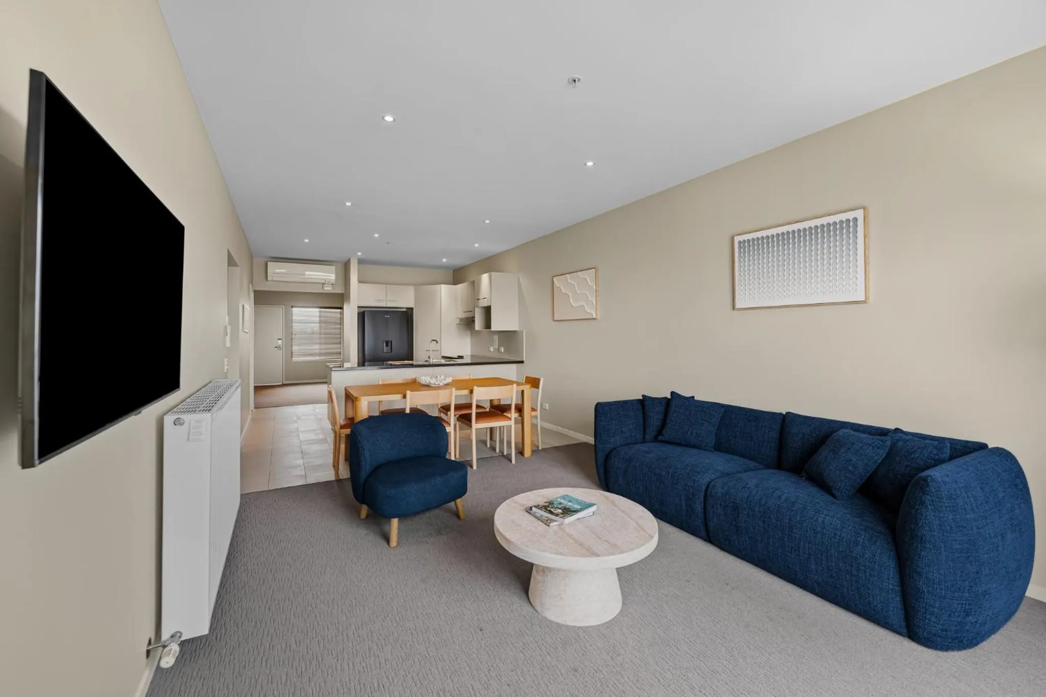 Living room in Deep Blue Hotel & Hot Springs