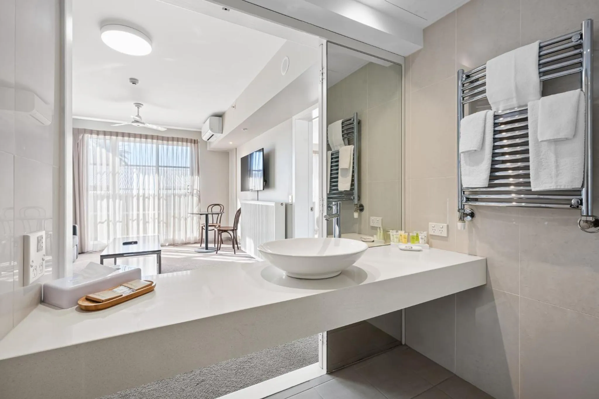 Bathroom in Deep Blue Hotel & Hot Springs