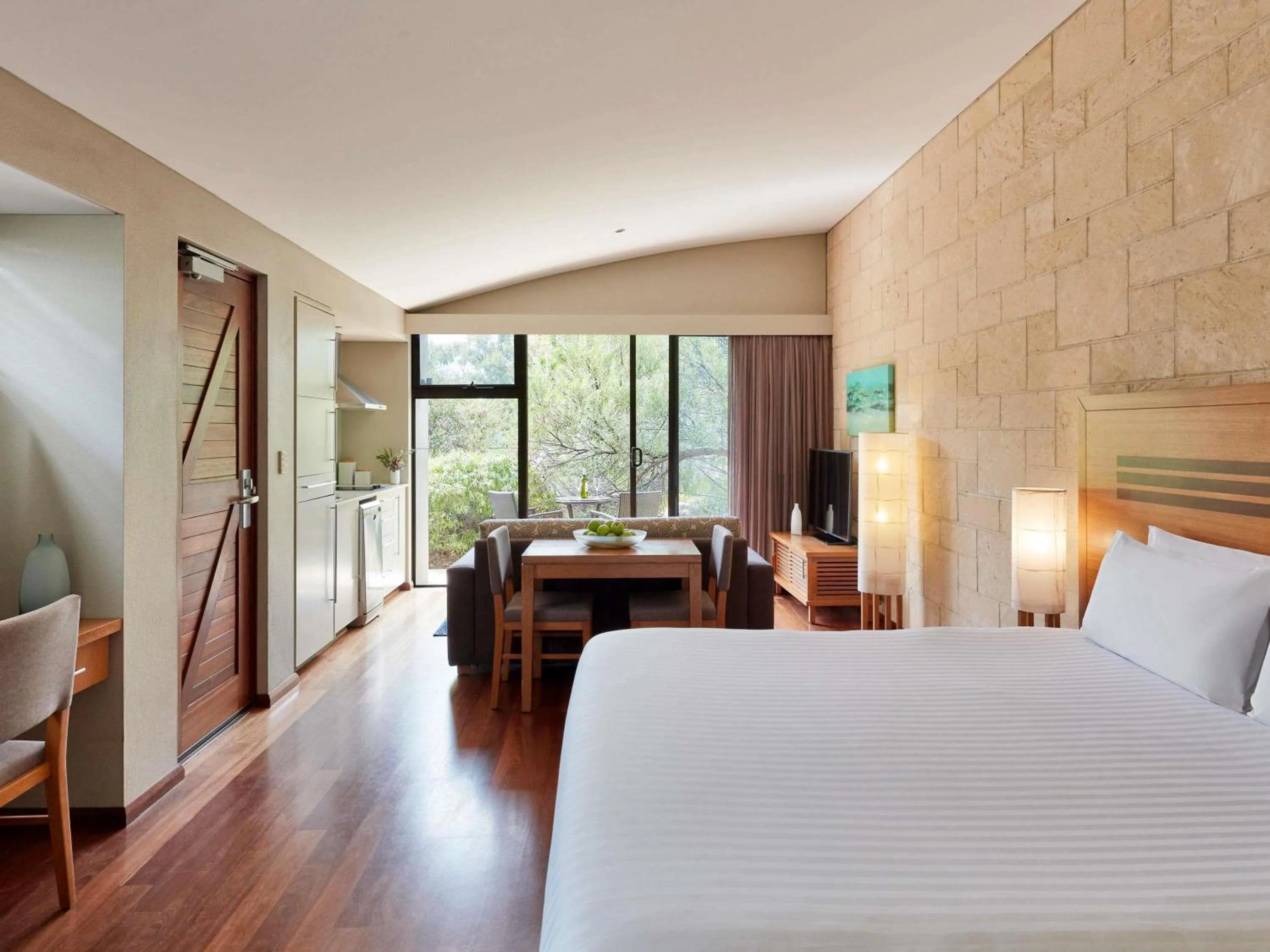 Bedroom, Bed in Pullman Bunker Bay Resort Margaret River