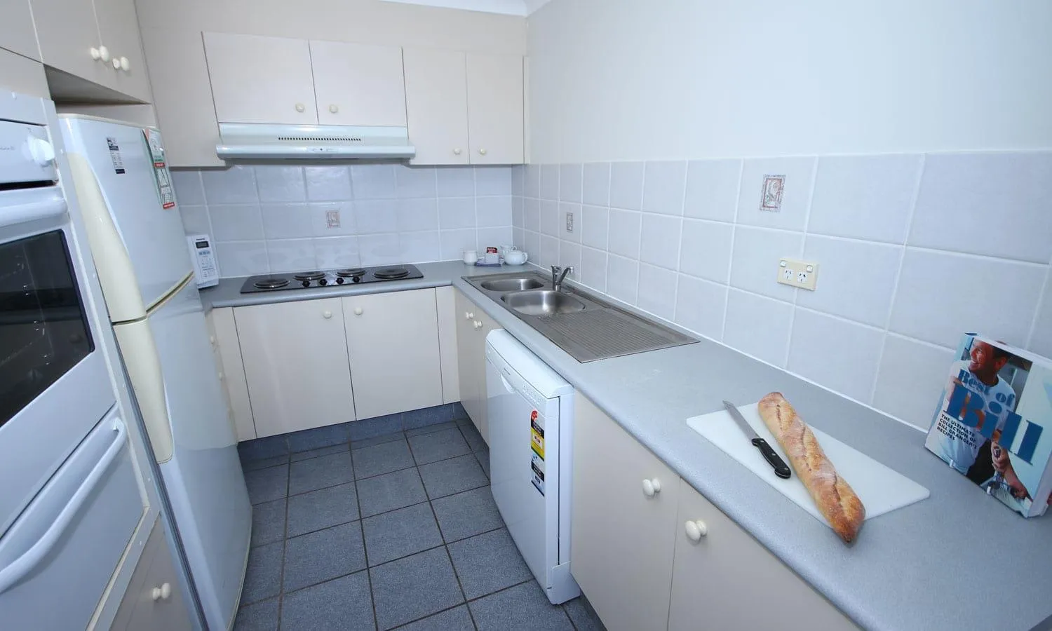 San Simeon Beachfront Apartments Tugun