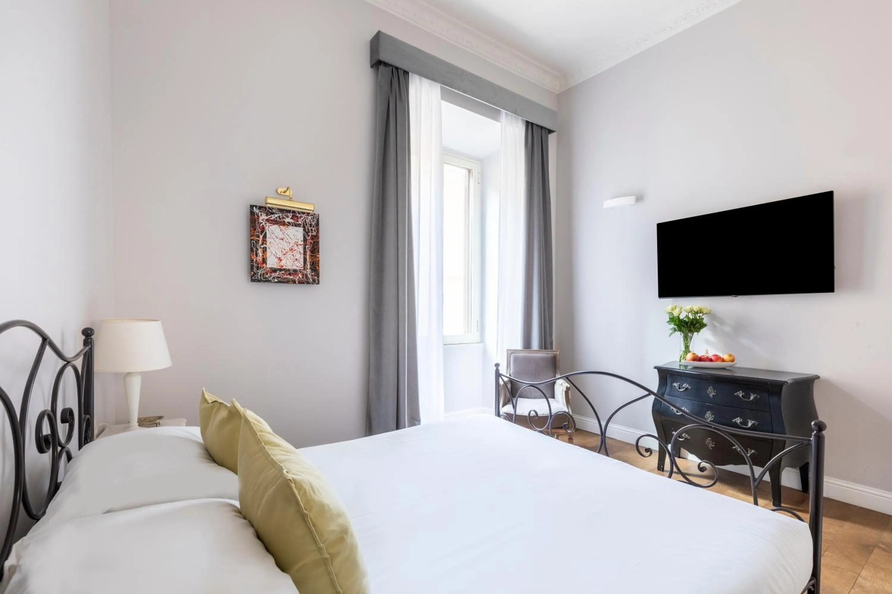 Bedroom, Bed in Spagna Art & Suites - CA Domus Collection