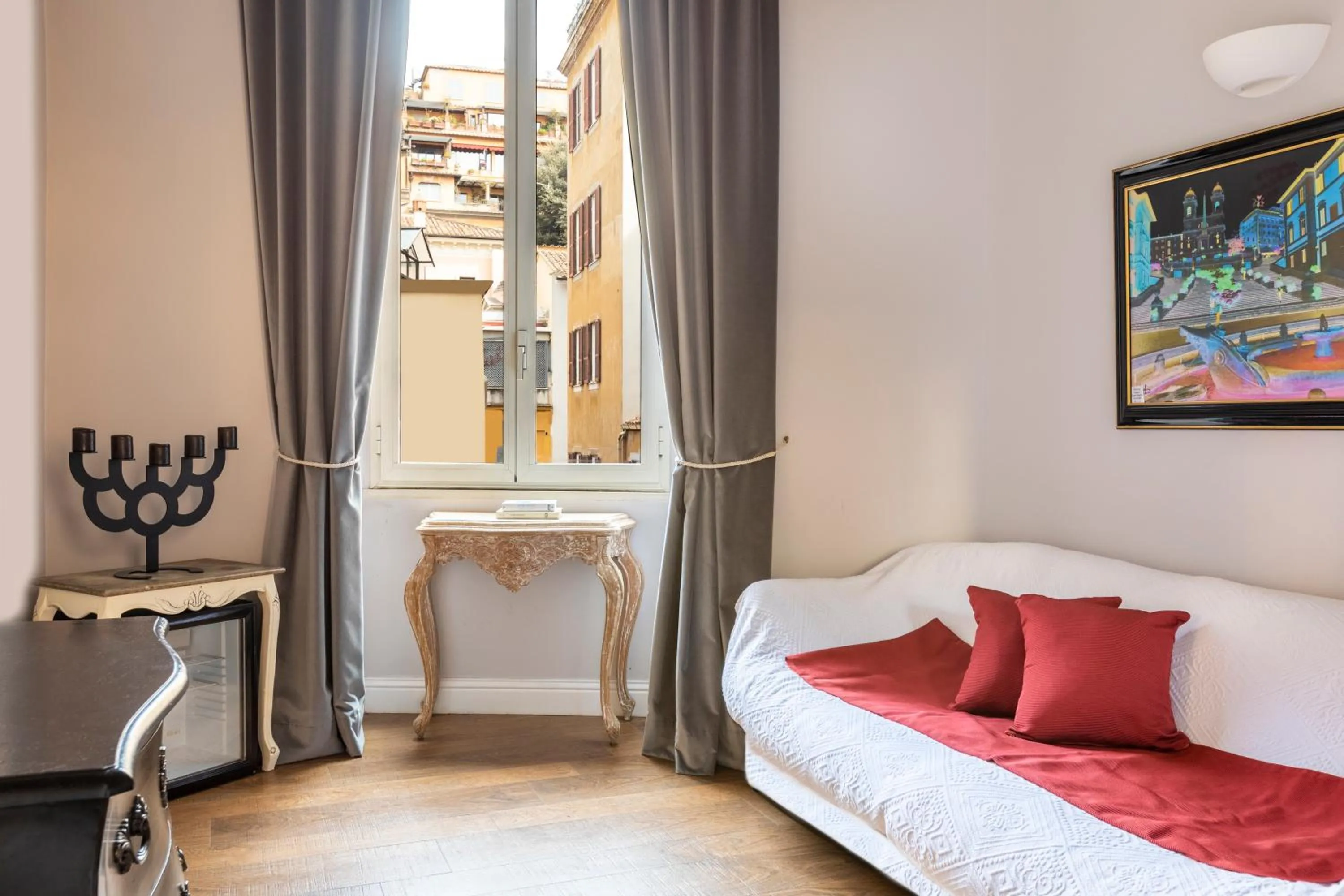 Living room, Bed in Spagna Art & Suites - CA Domus Collection