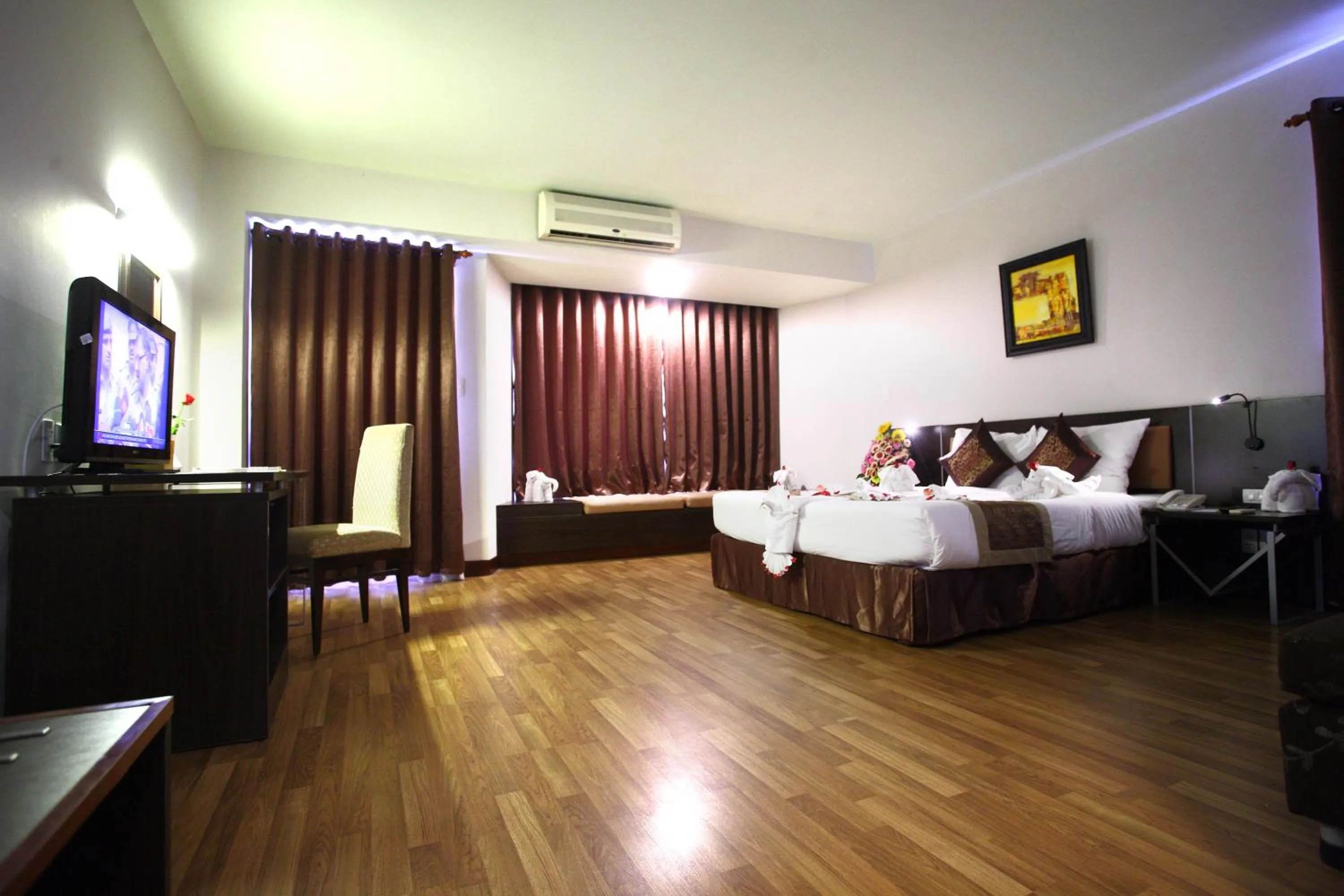 Bed in Park View Hotel