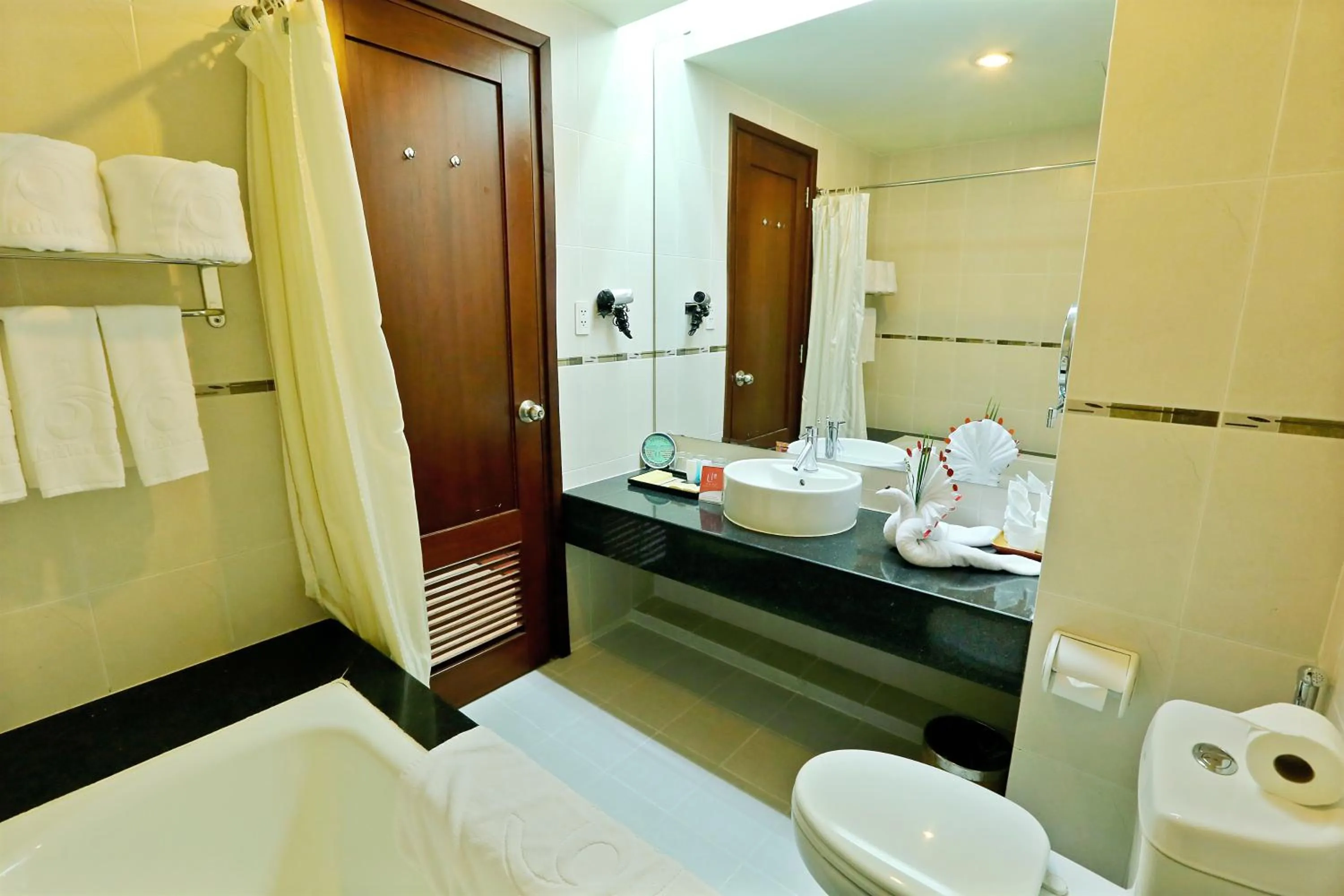 Bathroom in Park View Hotel