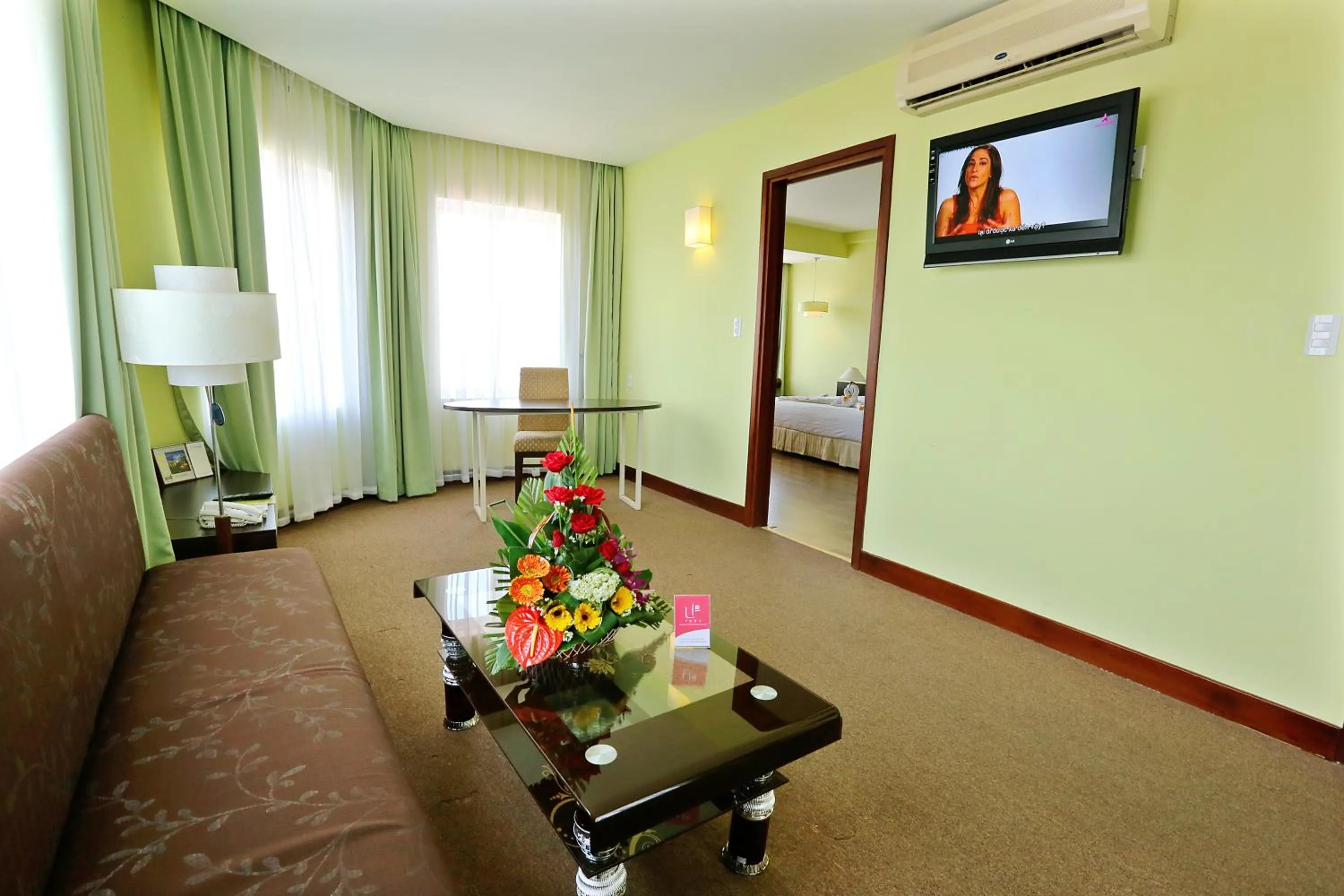 Living room in Park View Hotel