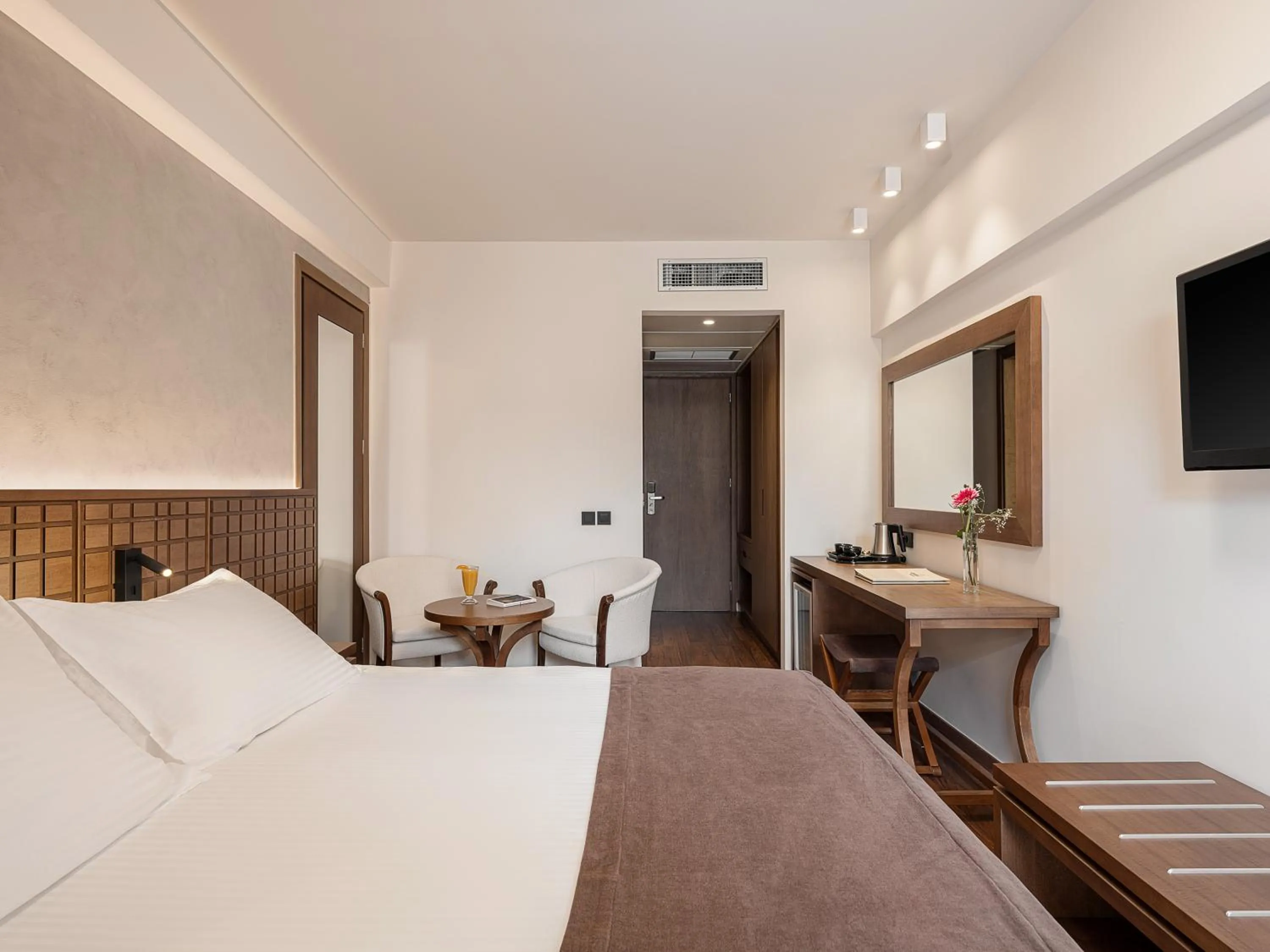 Bed in Civitel Akali Hotel