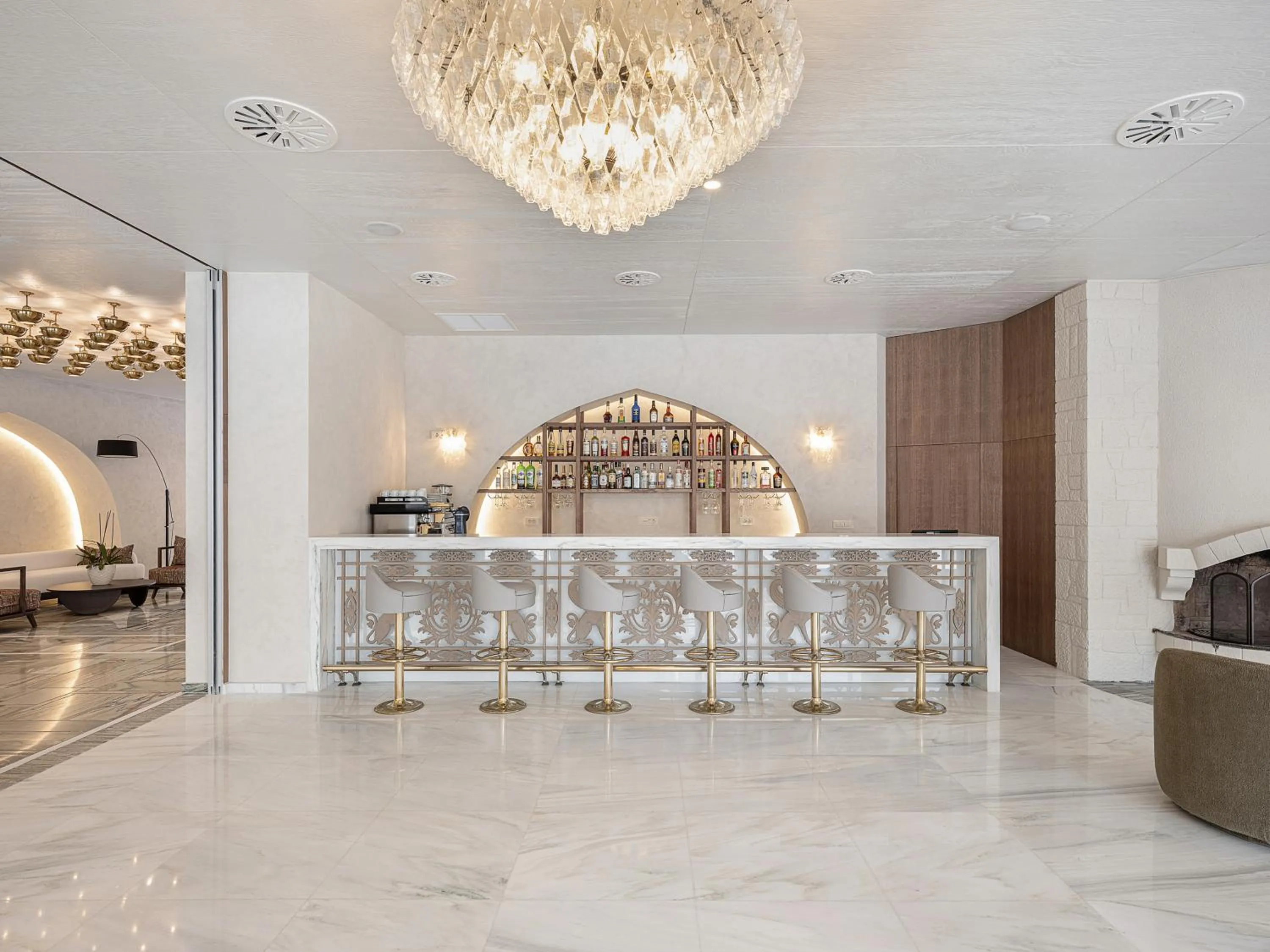 Lounge or bar in Civitel Akali Hotel