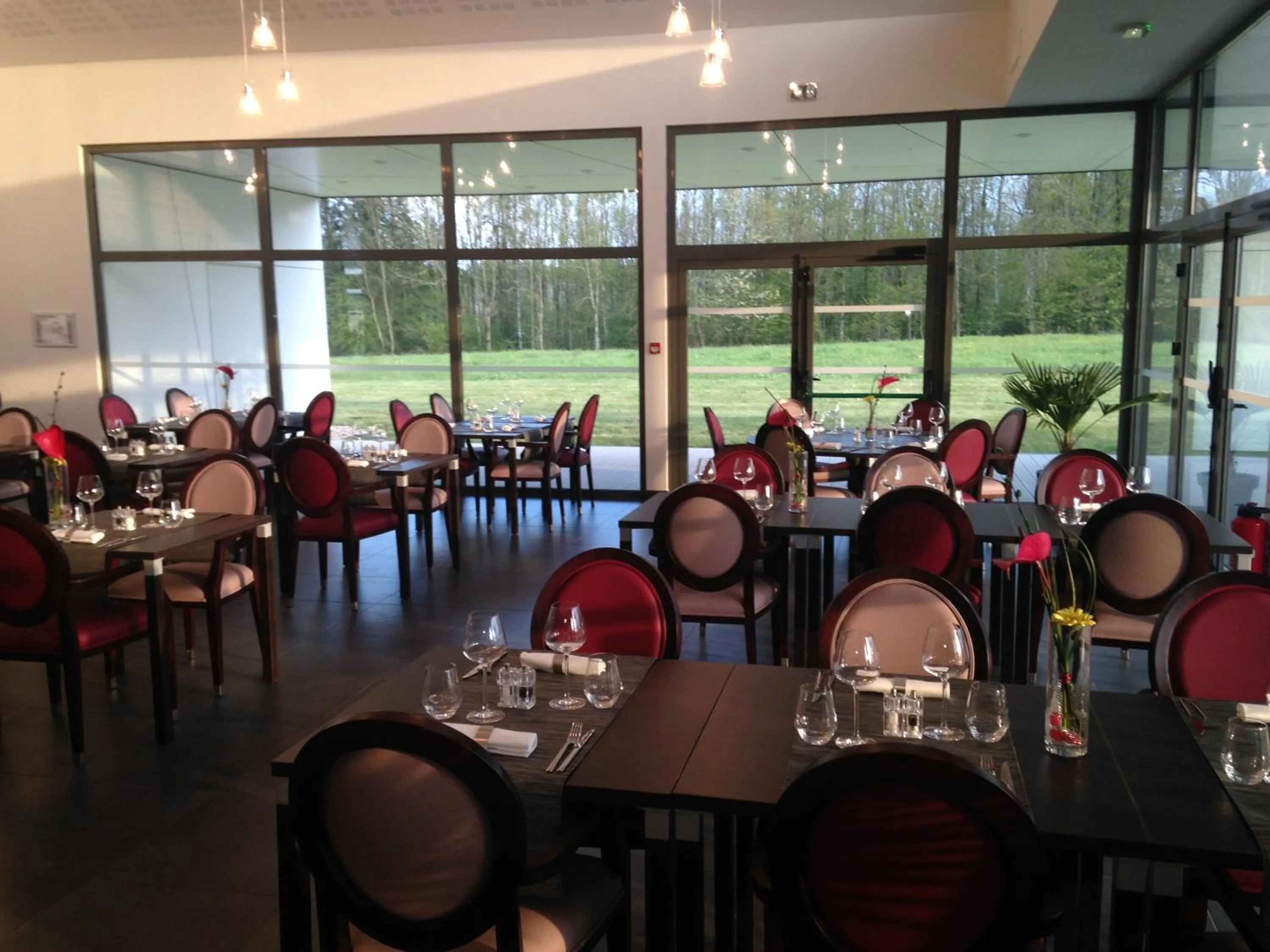 Restaurant/places to eat in Hotel - Restaurant La Claire Forêt