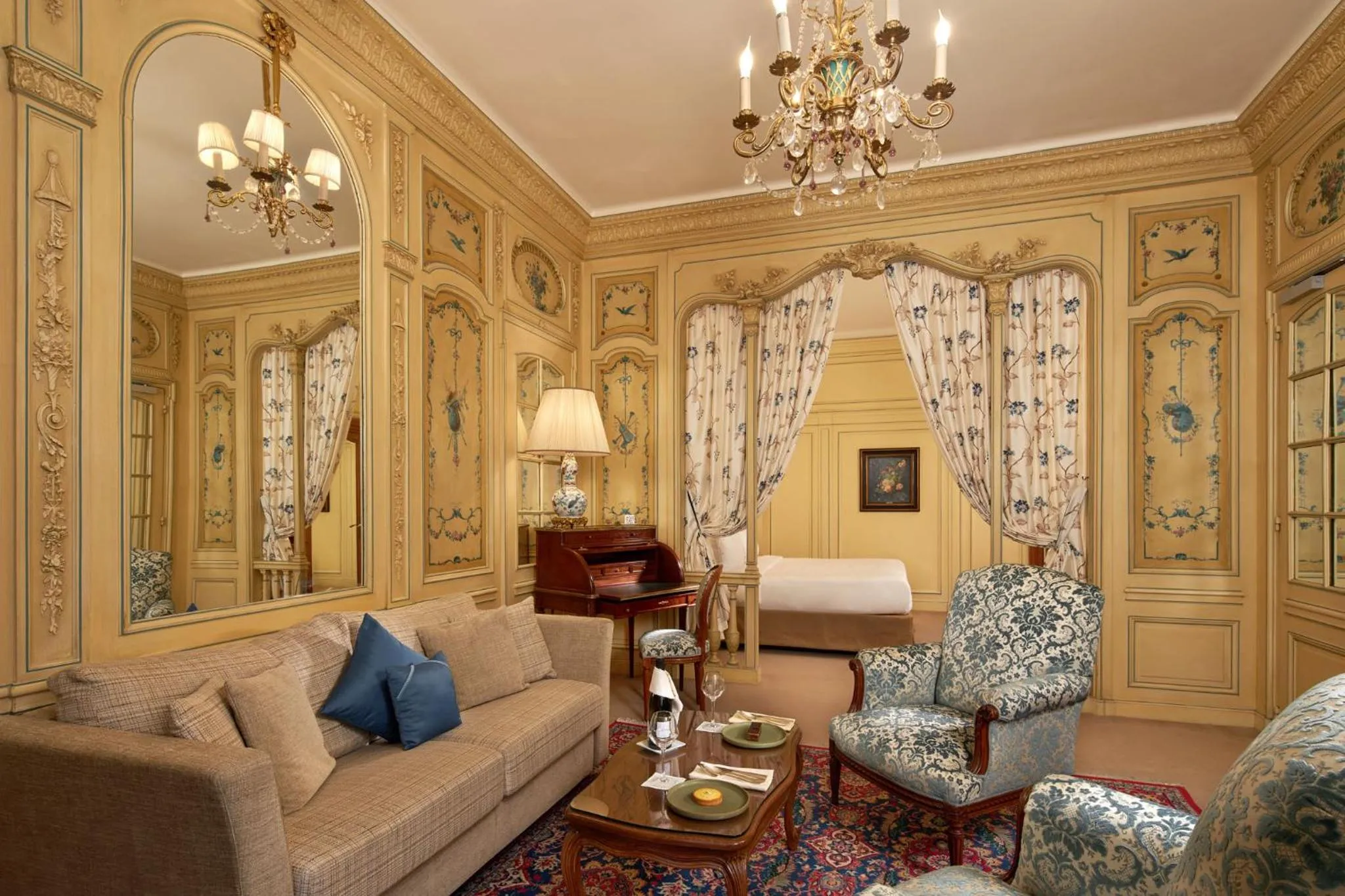 Living room in Hôtel Raphael
