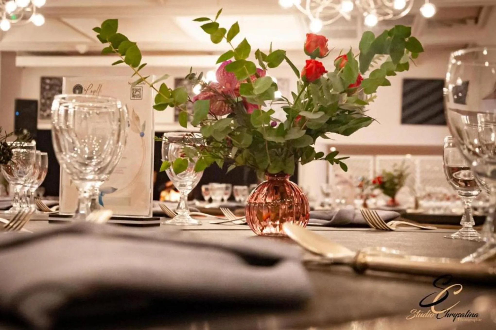 Restaurant/places to eat in Hôtel Causse Comtal Rodez, The Originals Relais