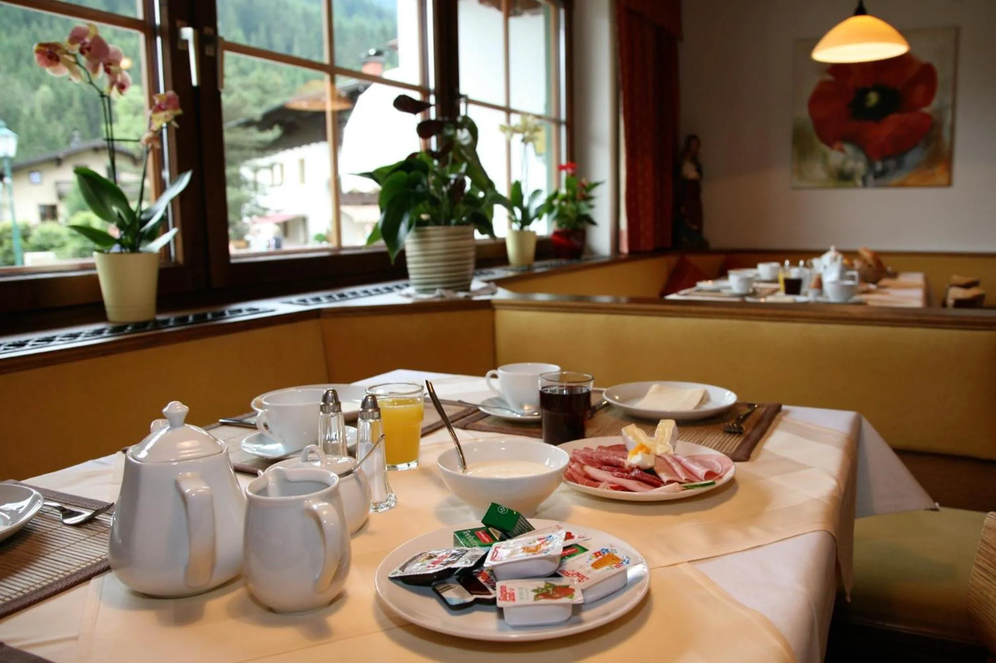 Dining area in Frühstückspension Friedheim