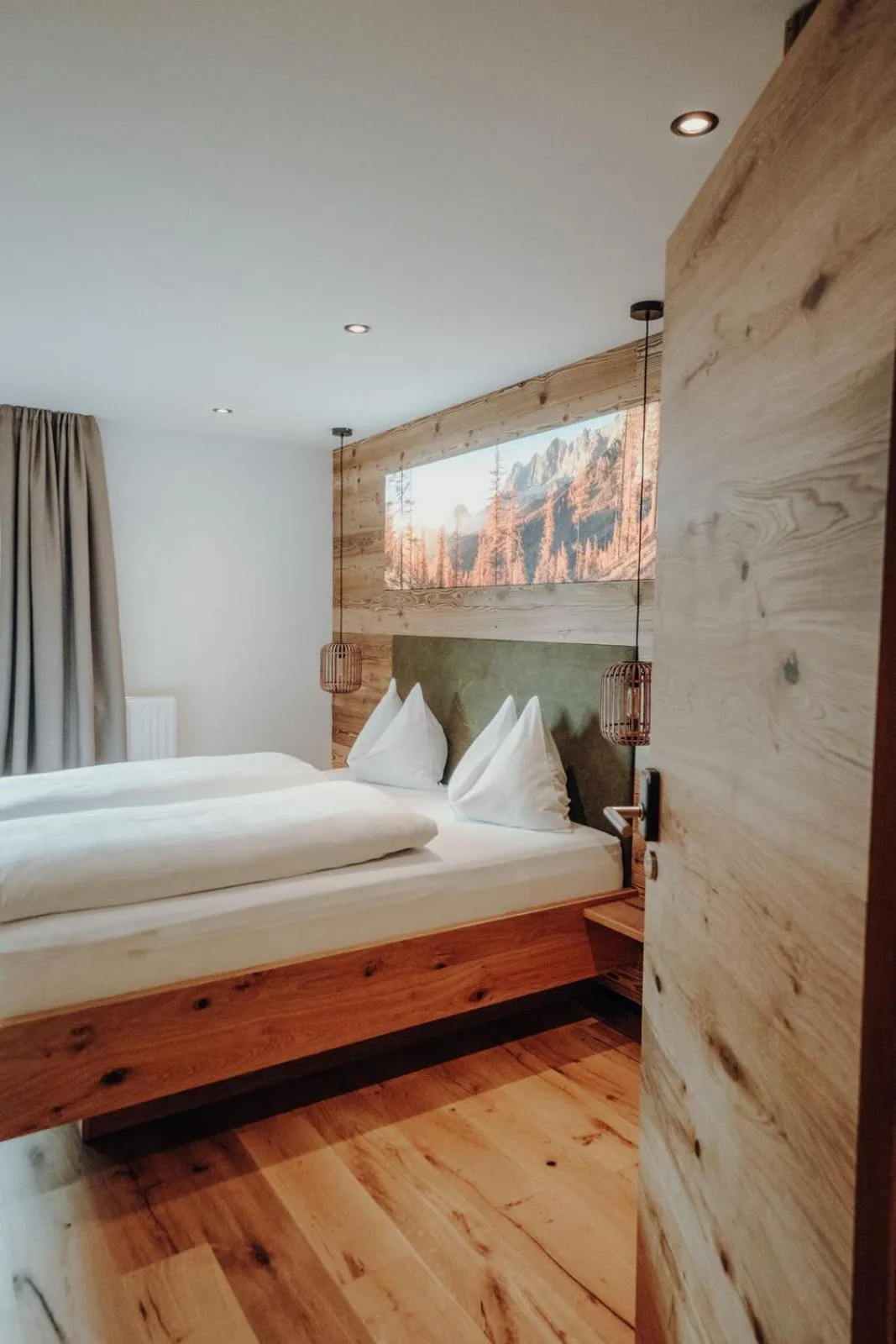 Photo of the whole room, Bed in Frühstückspension Friedheim