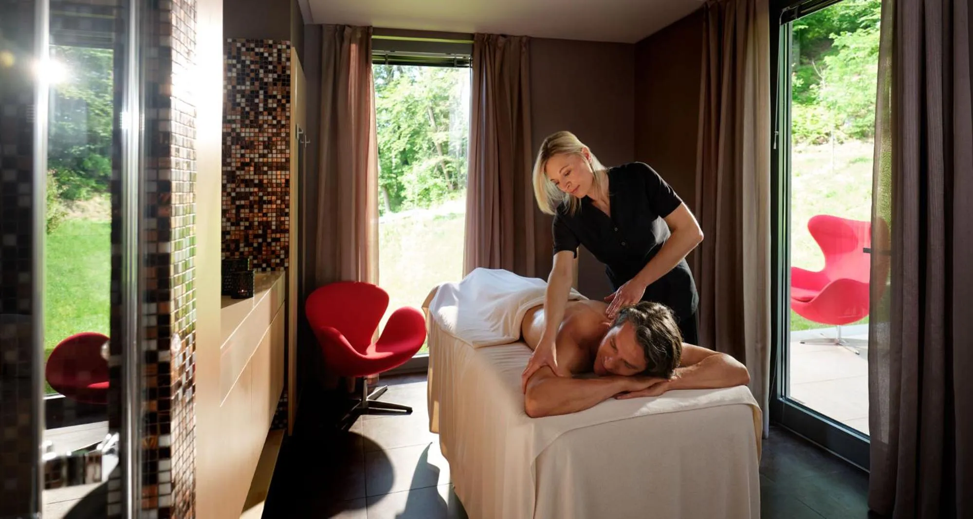 Massage in Atlantida Boutique Hotel