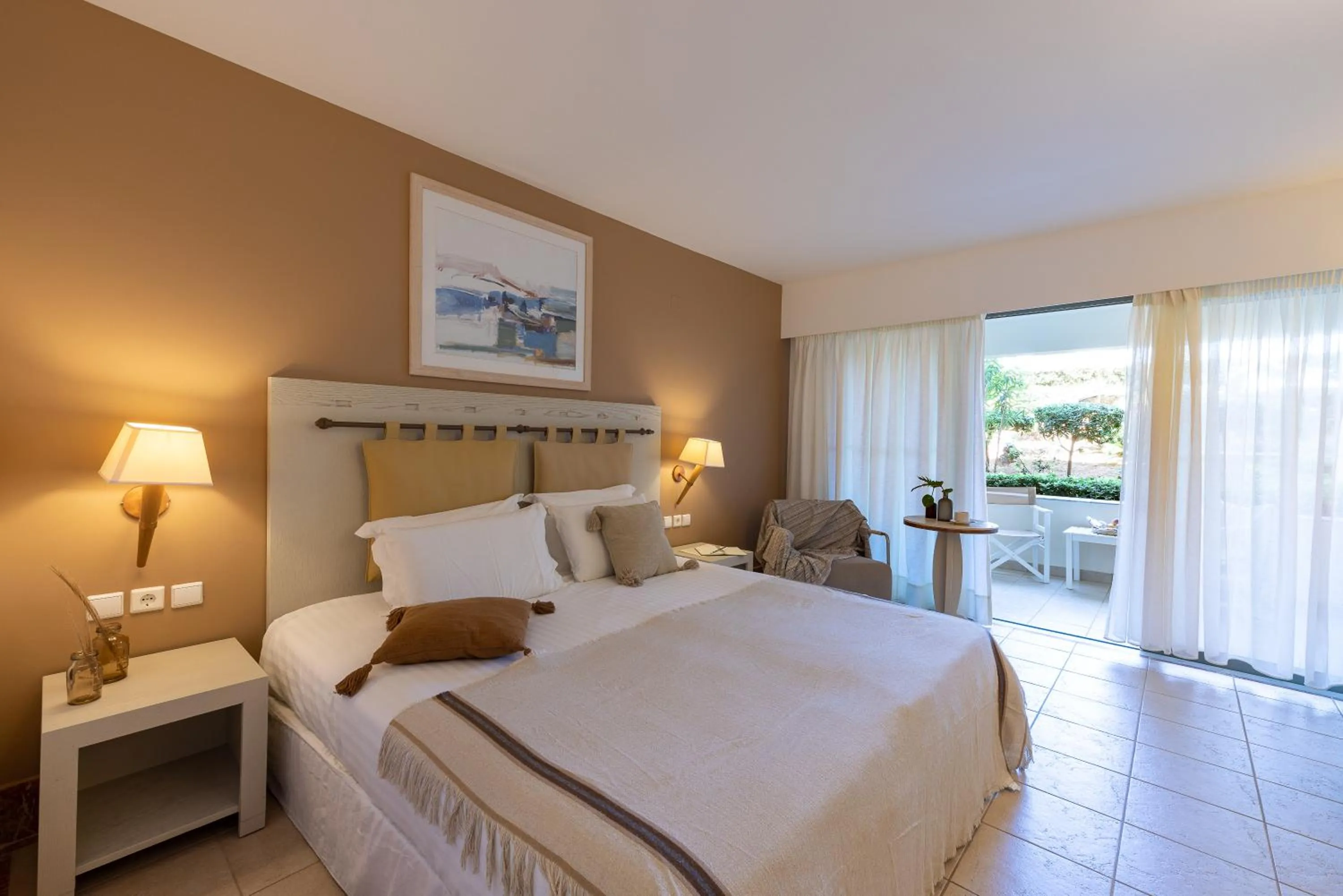 Bed in Giannoulis - Santa Marina Plaza (Adults Only)