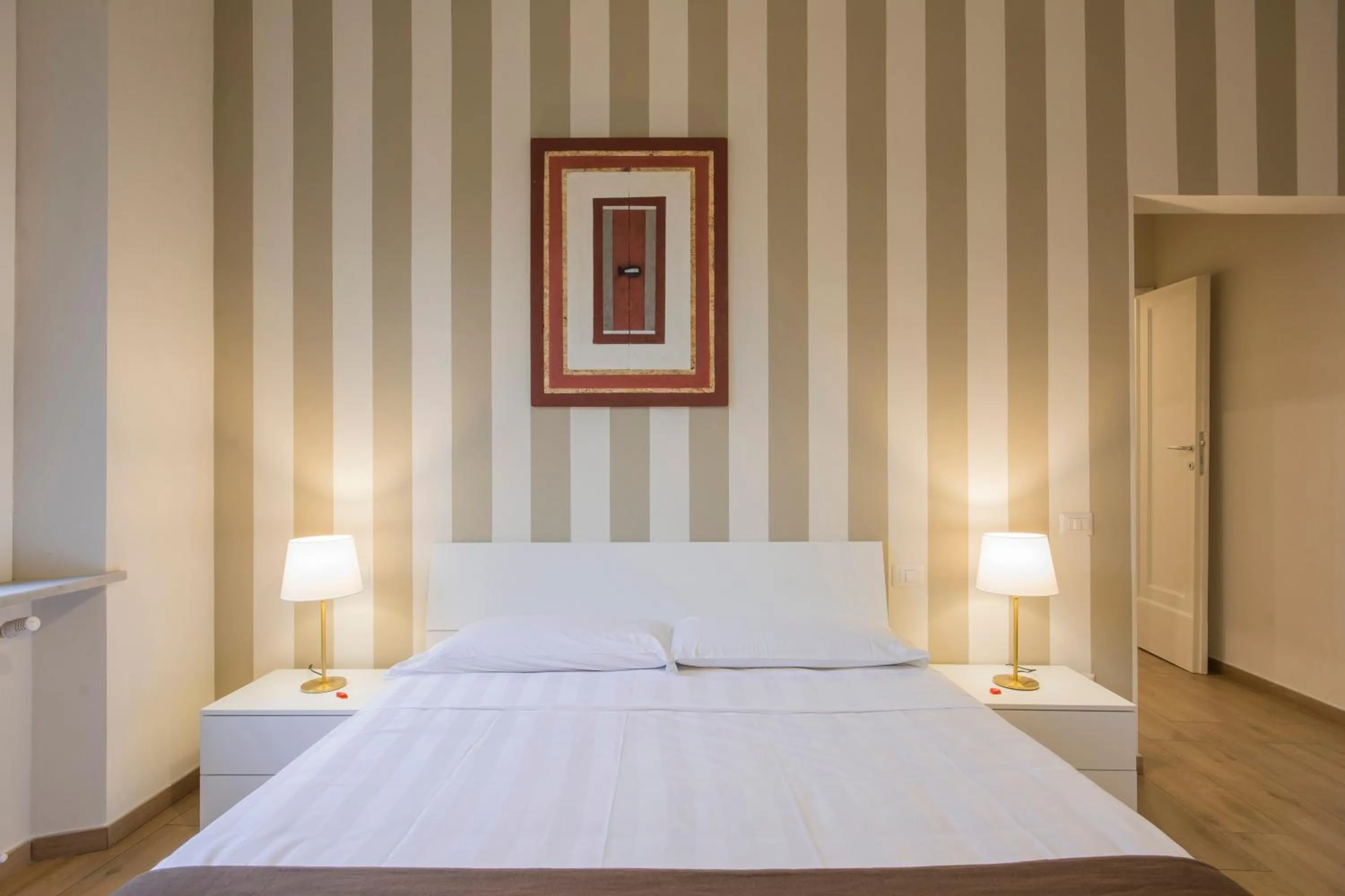 Bedroom, Bed in Piazza Paradiso Accommodation