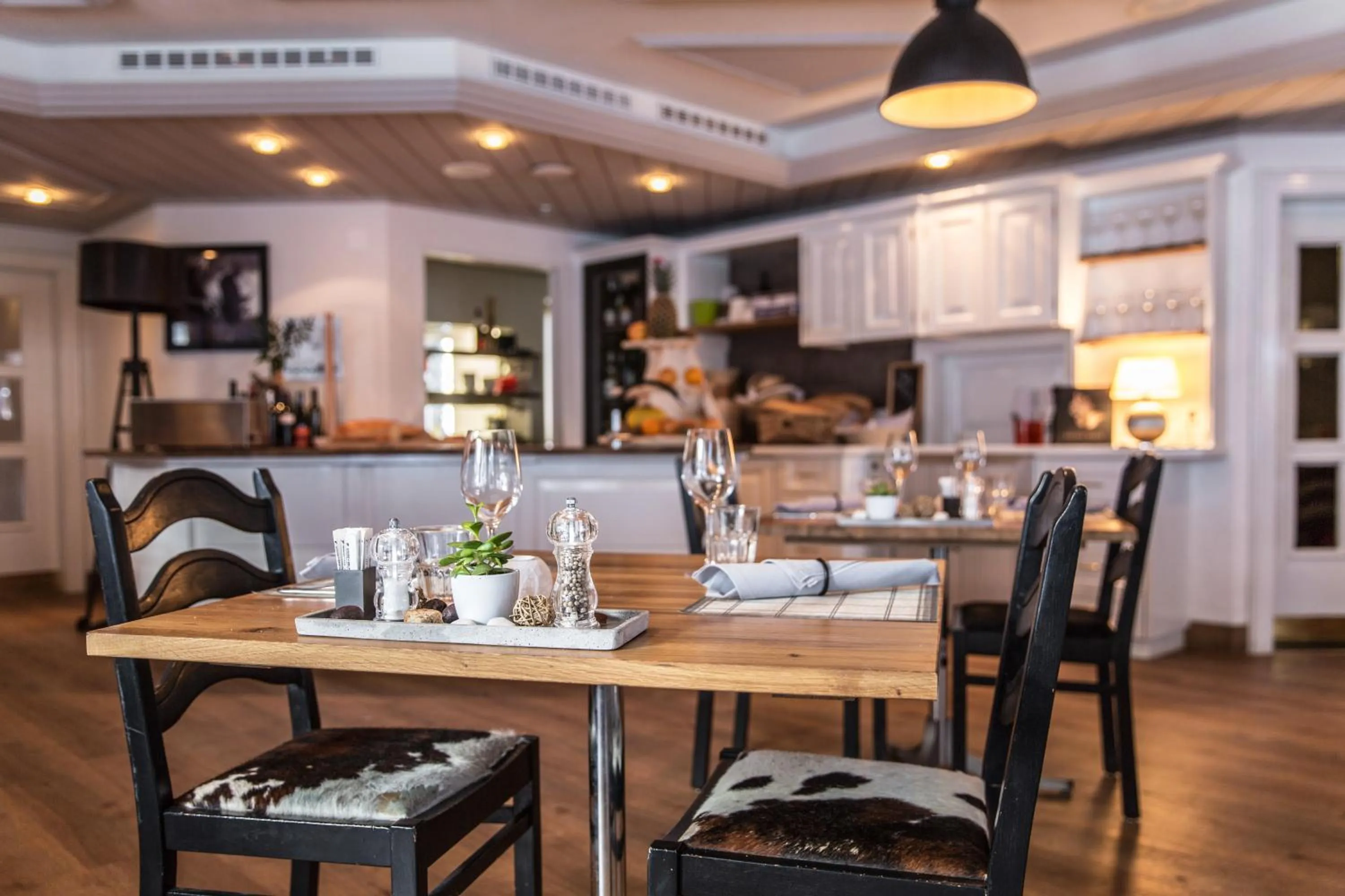 Restaurant/places to eat in Hotel Burgener