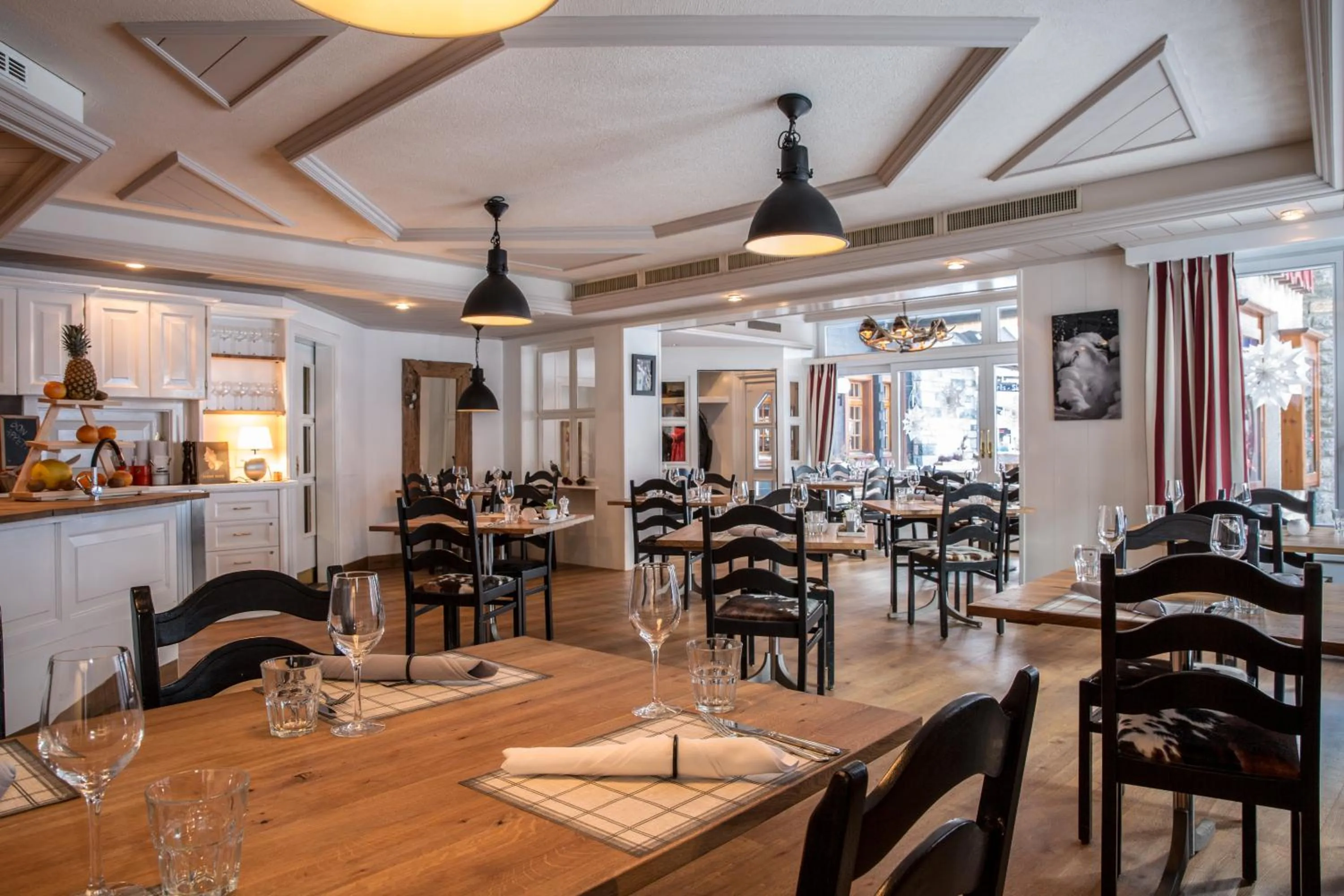 Restaurant/places to eat in Hotel Burgener