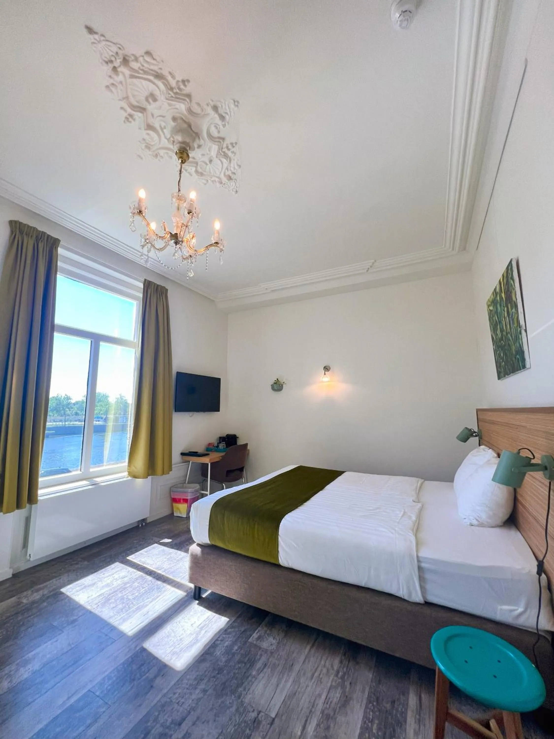 Bed in Hotel Loskade 45