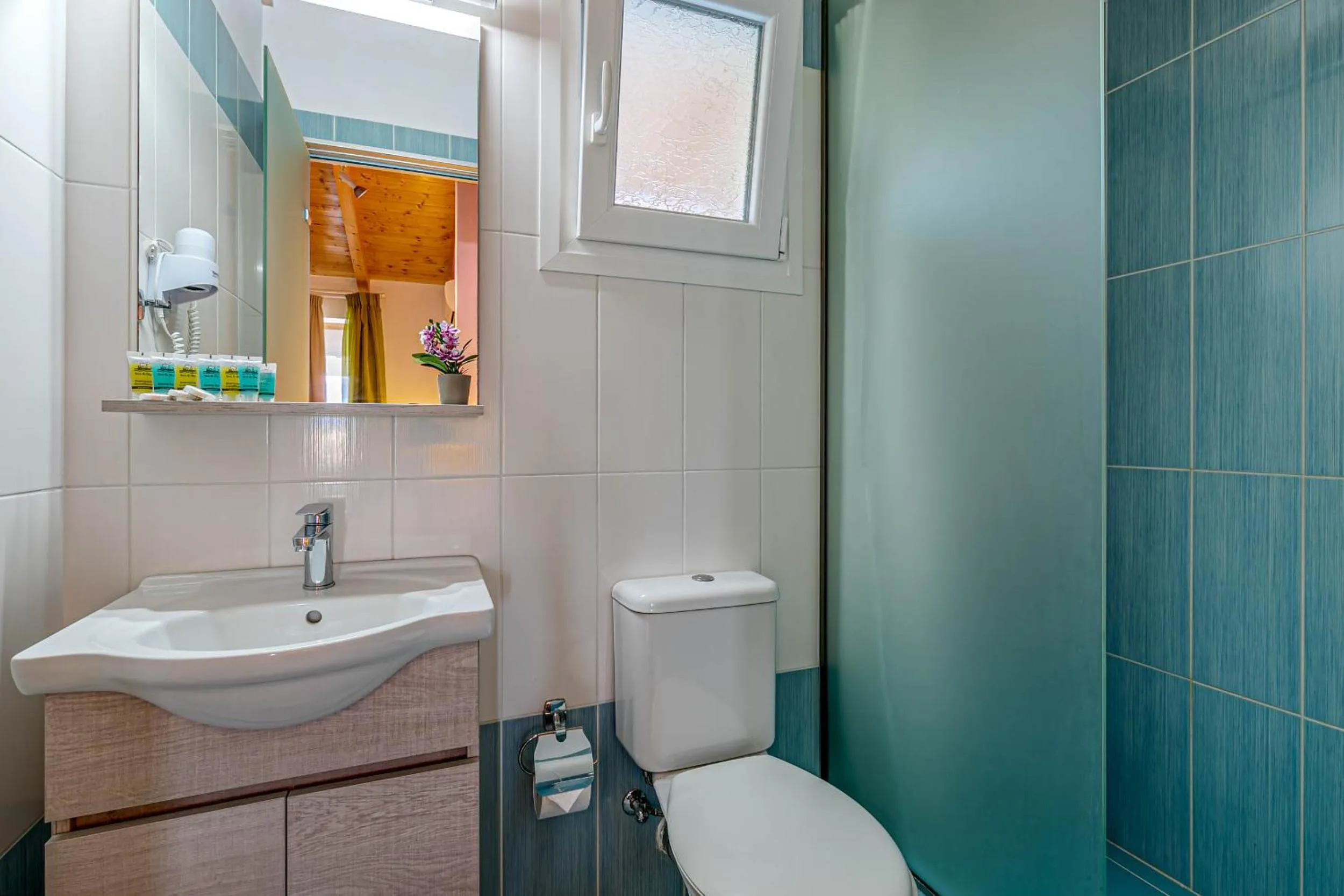 Palapart Gikas Gouvia