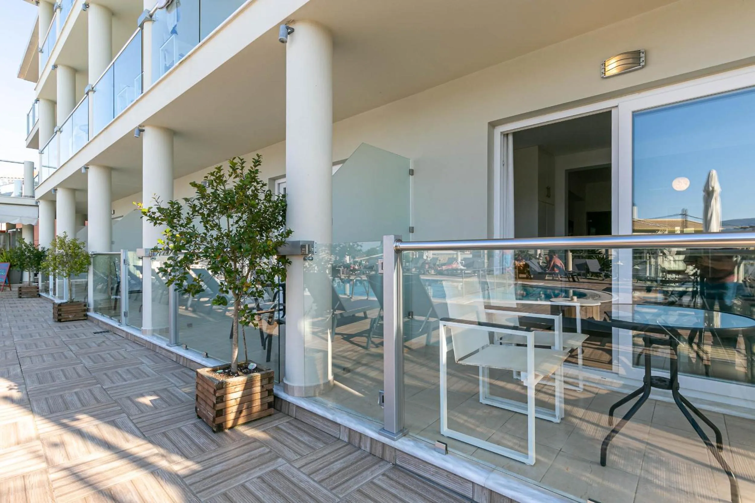 Palapart Gikas Gouvia