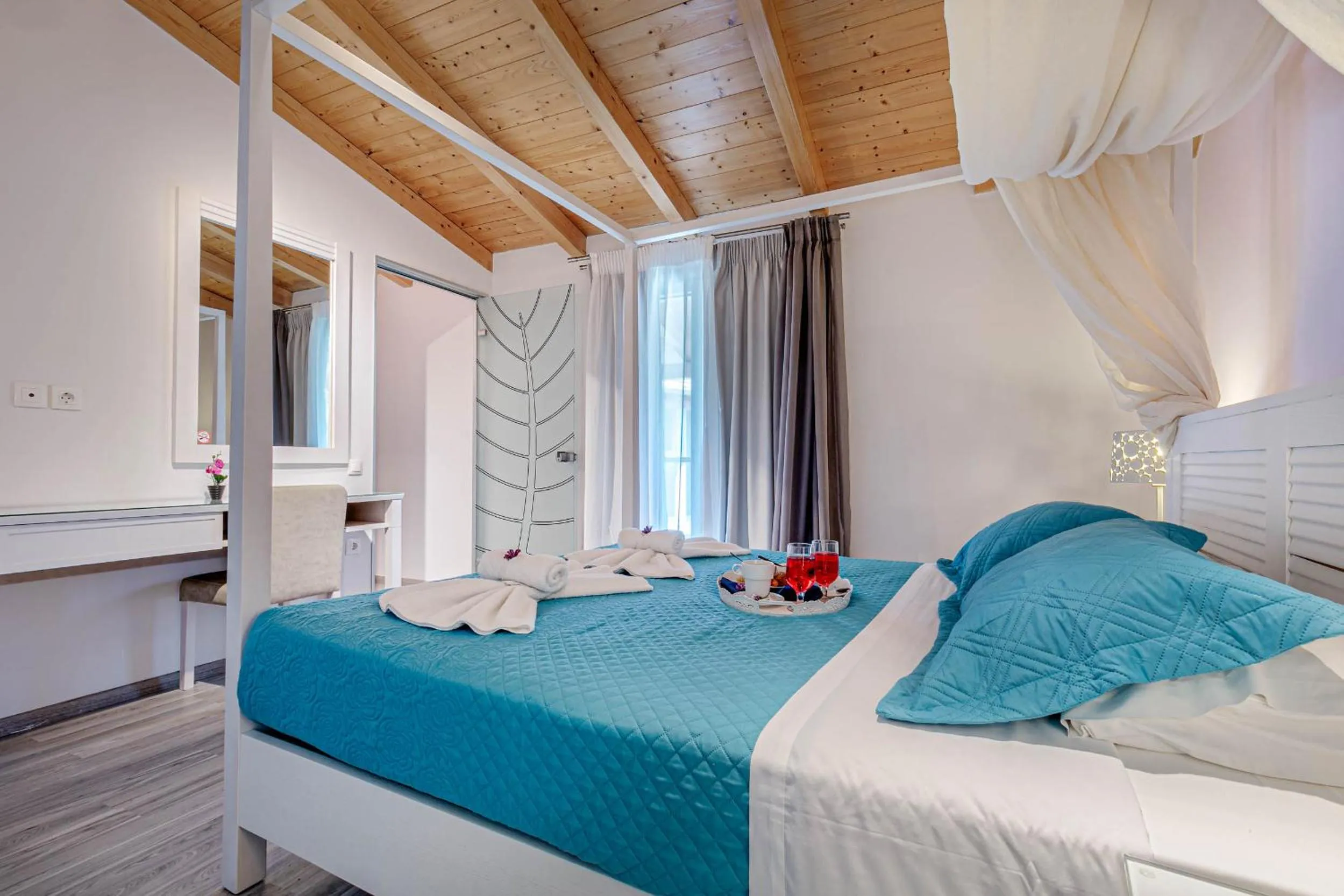 Bedroom, Bed in Palapart Gikas Gouvia