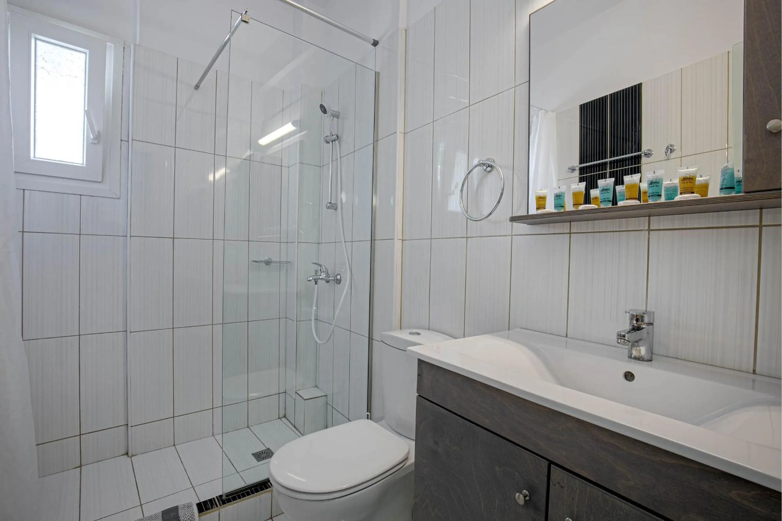 Palapart Gikas Gouvia