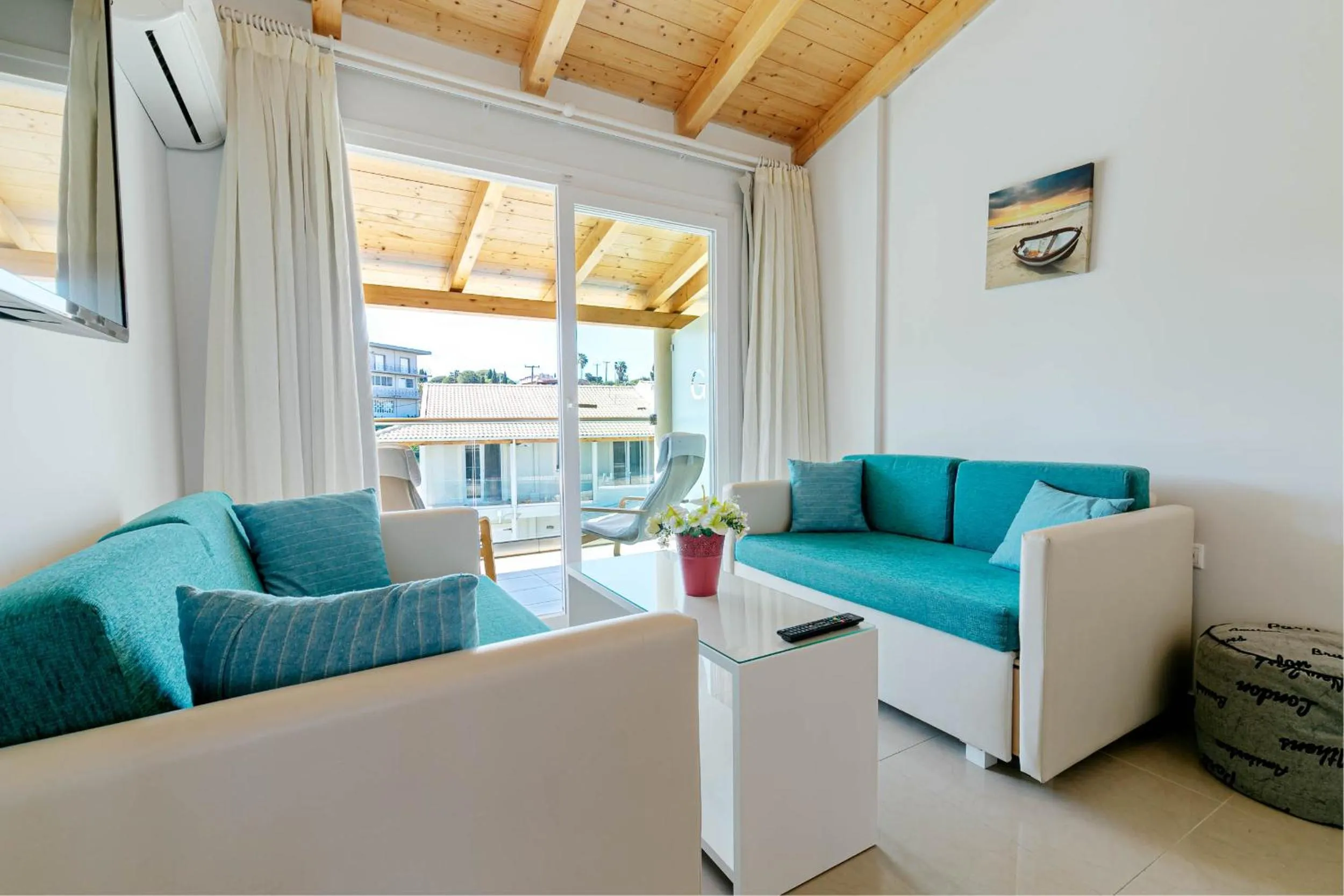 Palapart Gikas Gouvia