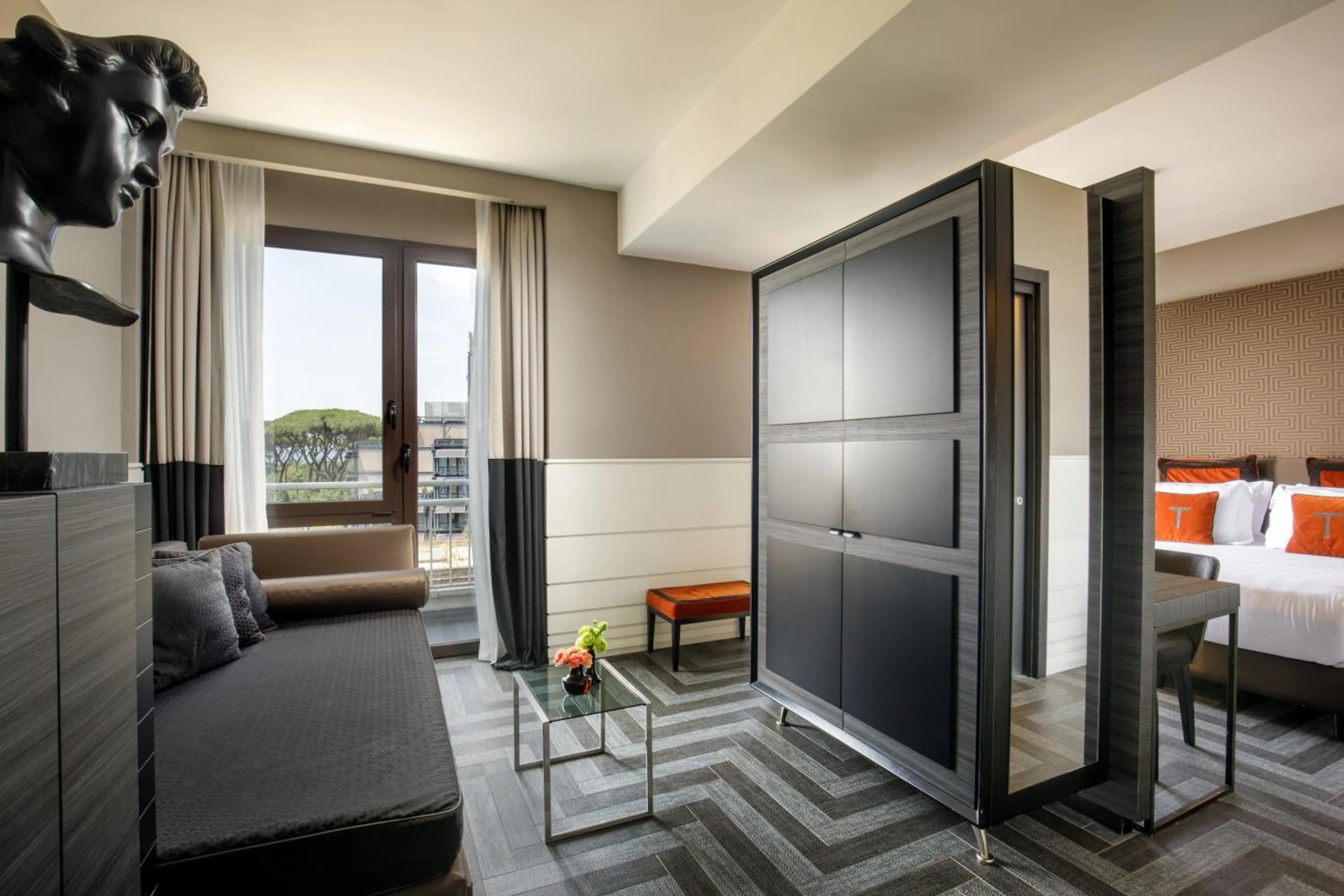 Photo of the whole room, Bed in The Tribune, part of JdV by Hyatt