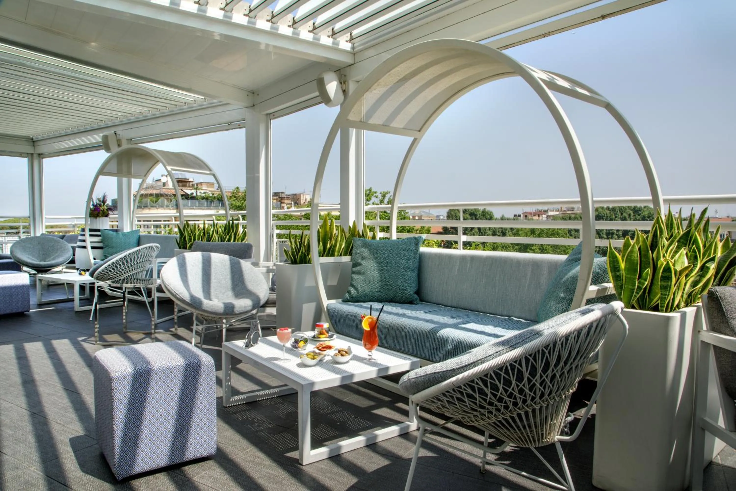 Balcony/Terrace in The Tribune, part of JdV by Hyatt