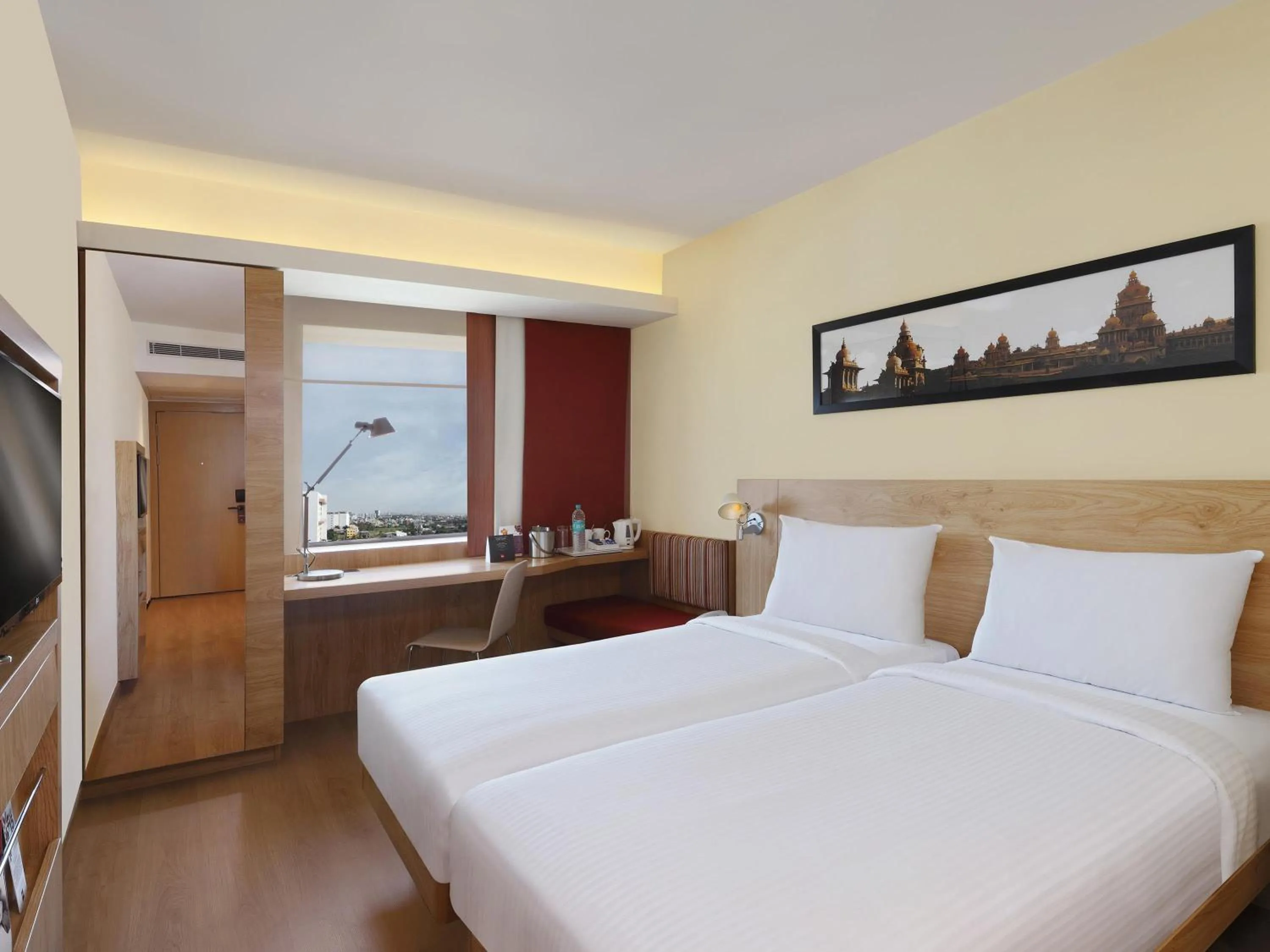 Bedroom, Bed in Ibis Chennai OMR - An Accor Brand