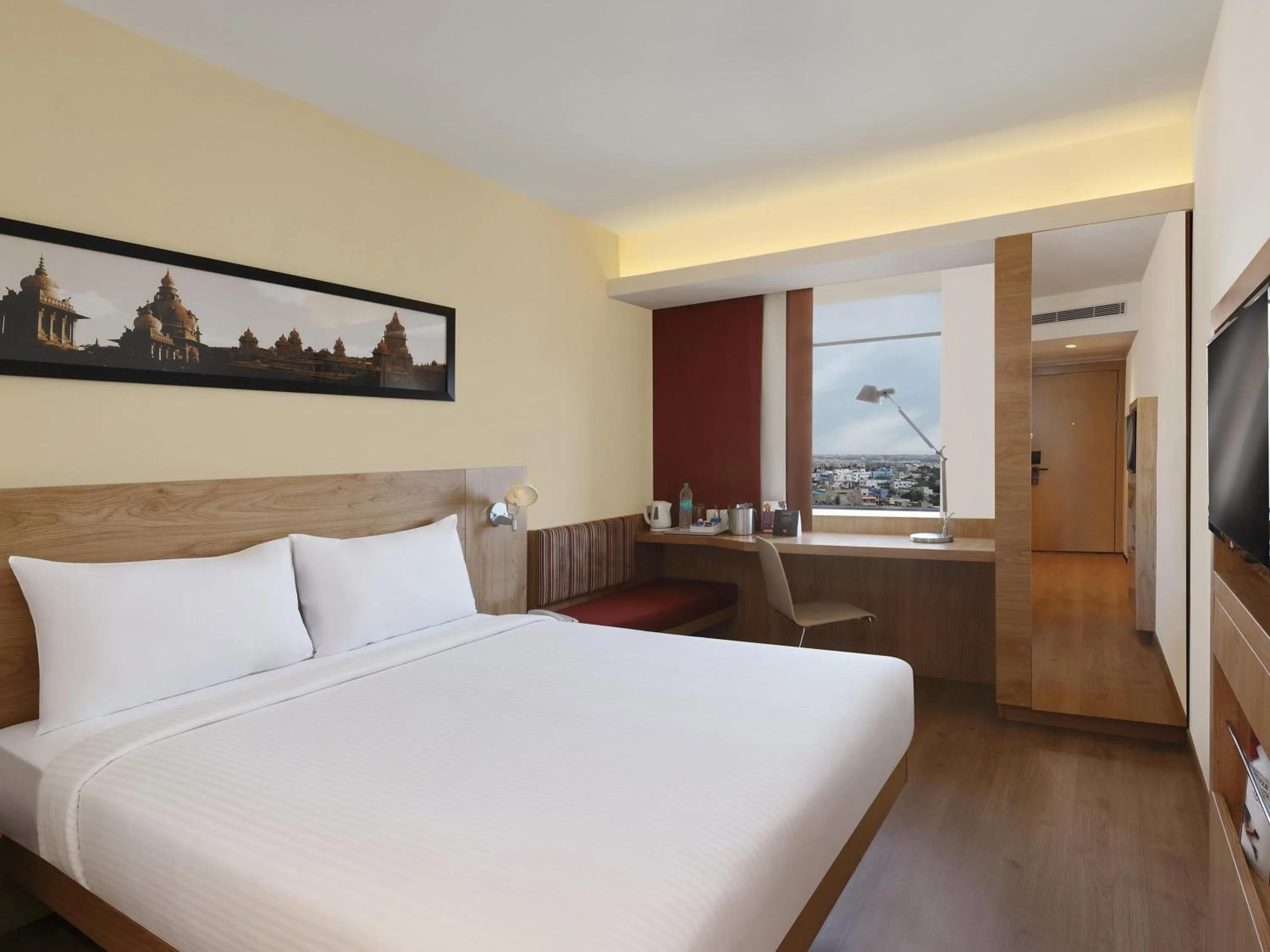 Bedroom, Bed in Ibis Chennai OMR - An Accor Brand