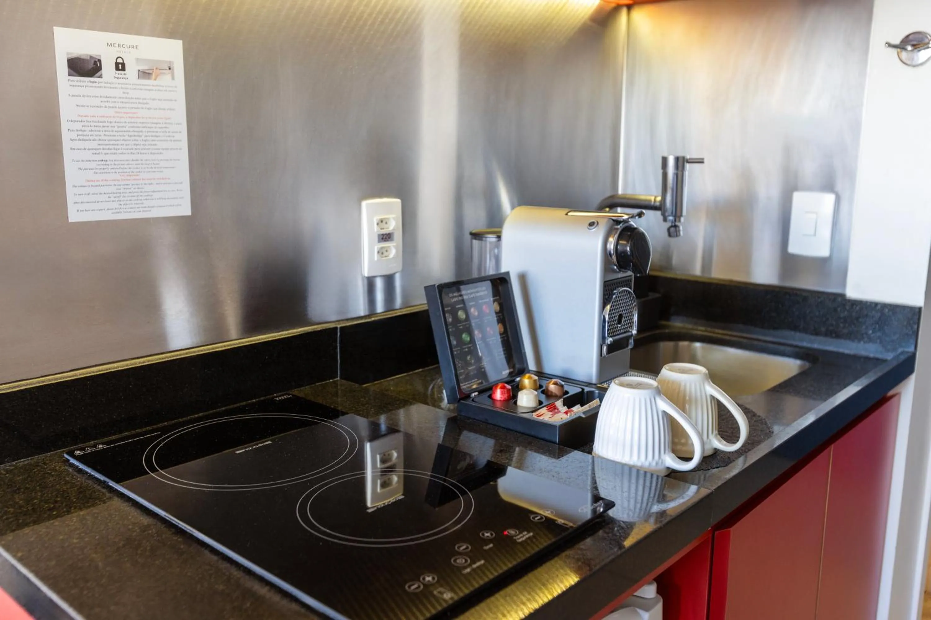 Coffee/tea facilities in Mercure Jundiai Shopping