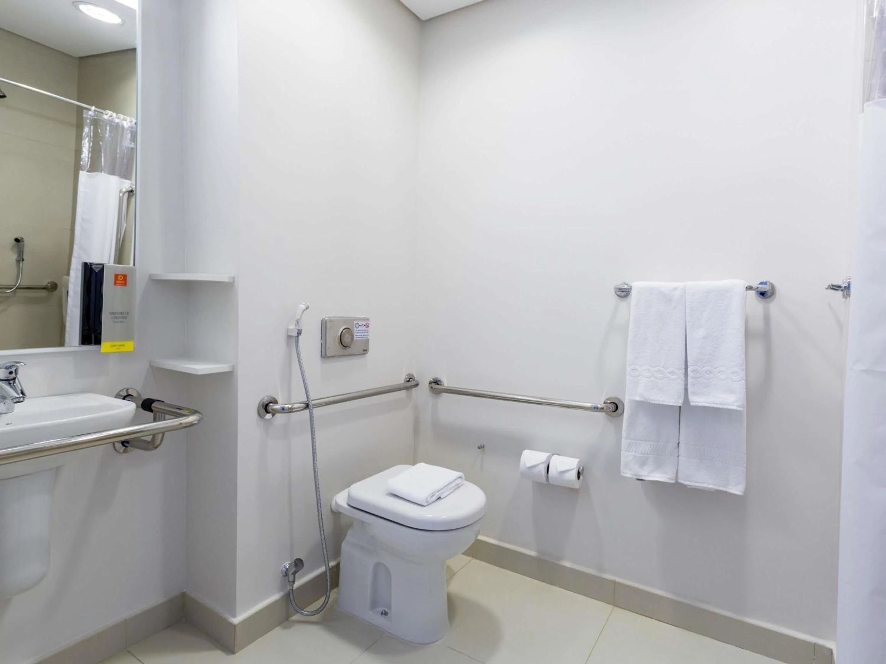 Bedroom in Mercure Jundiai Shopping