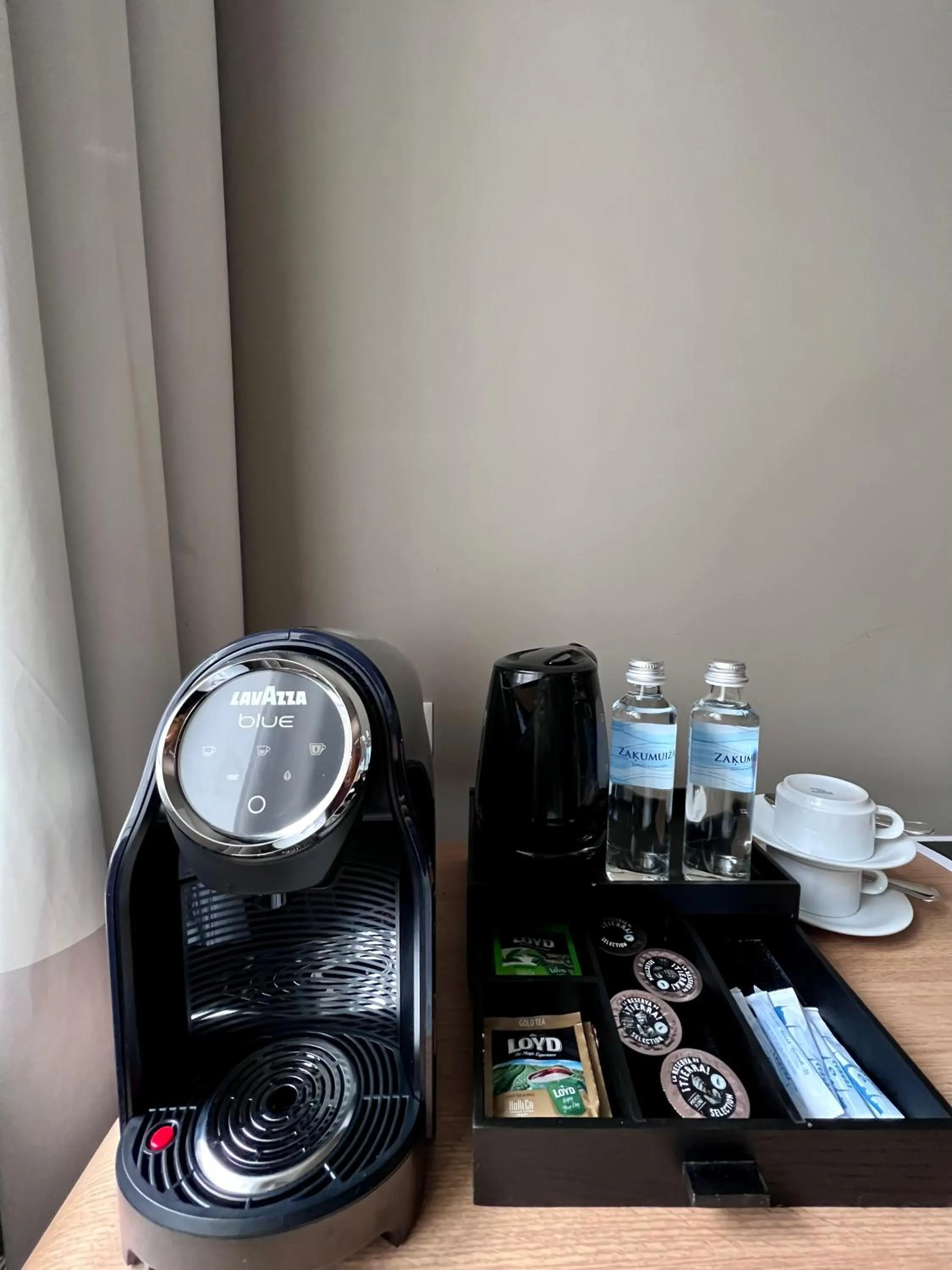 Coffee/tea facilities in Ibis Riga Centre