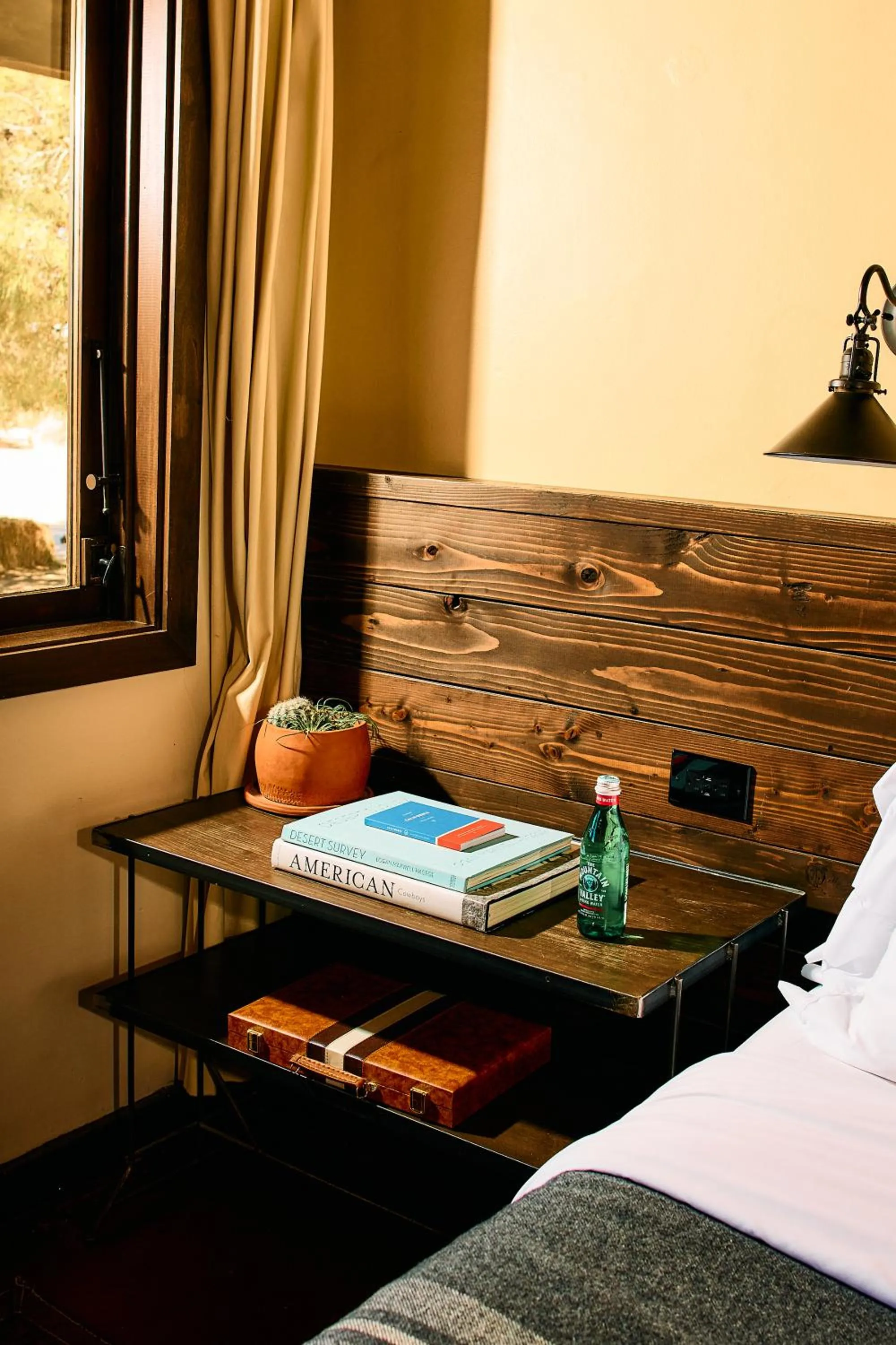 Bed in Pioneertown Motel