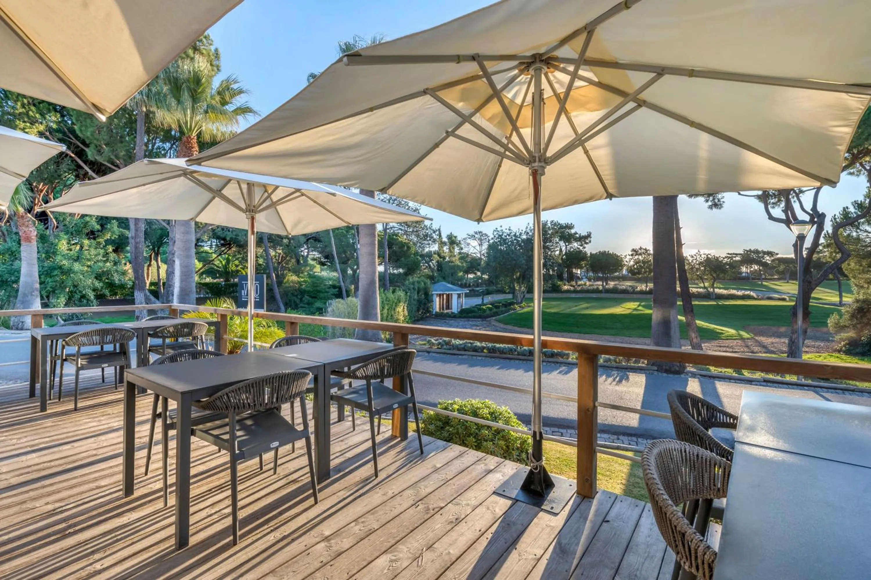 Restaurant/places to eat in Vilar do Golf