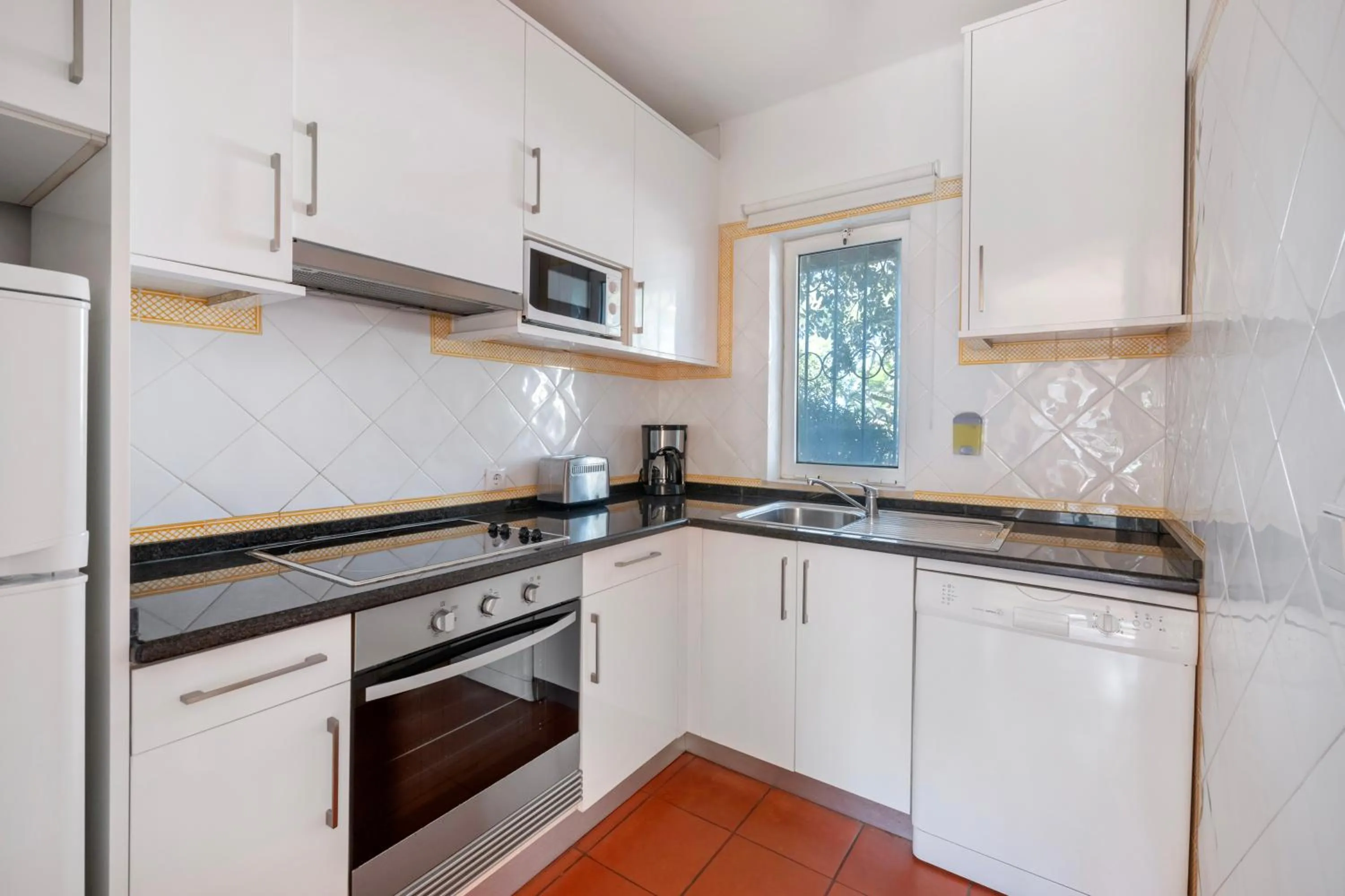 Kitchen or kitchenette in Vilar do Golf