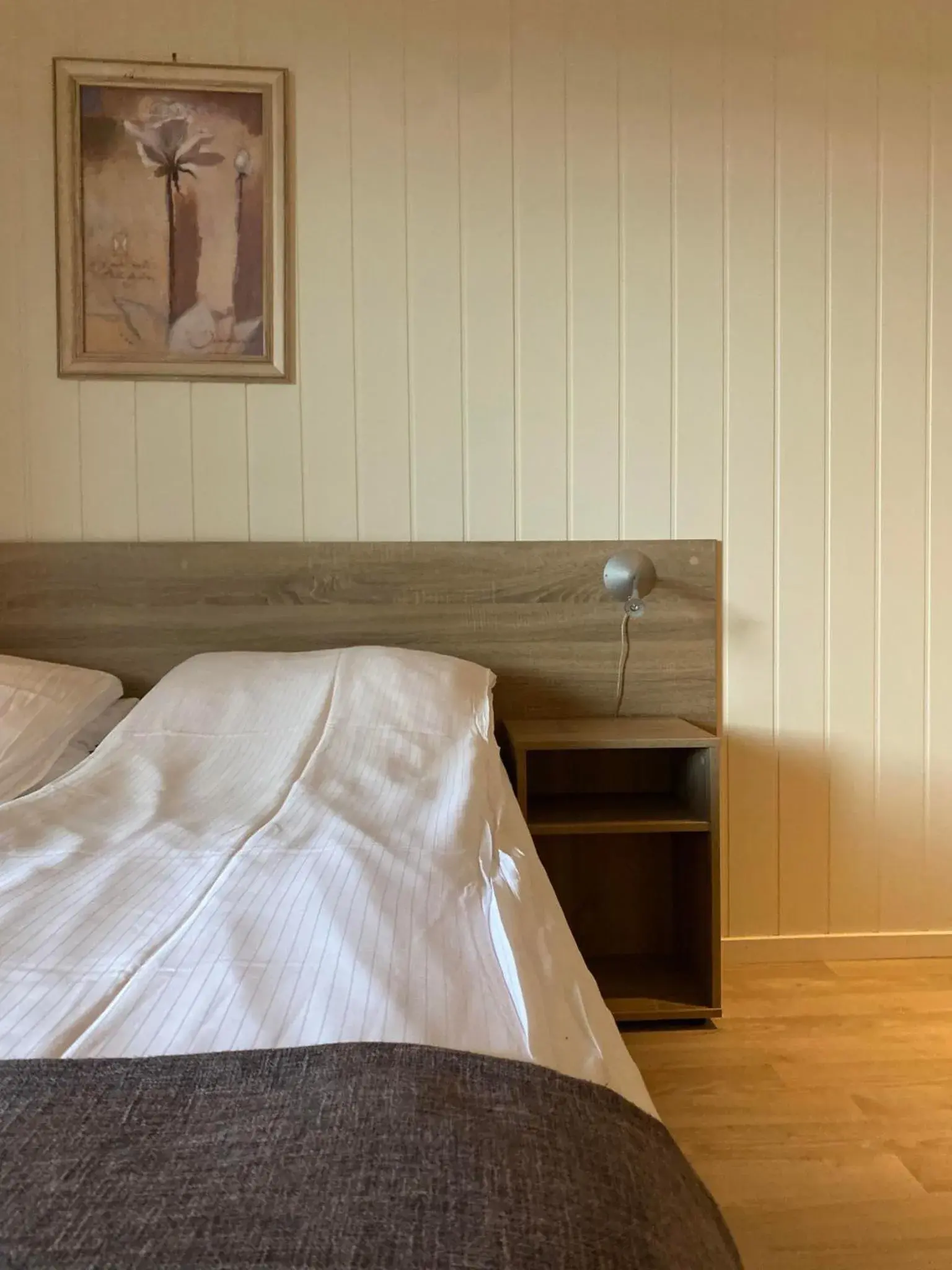 Superior Double Room in Askvoll Fjordhotell Superior Double Room in Askvoll Fjordhotell