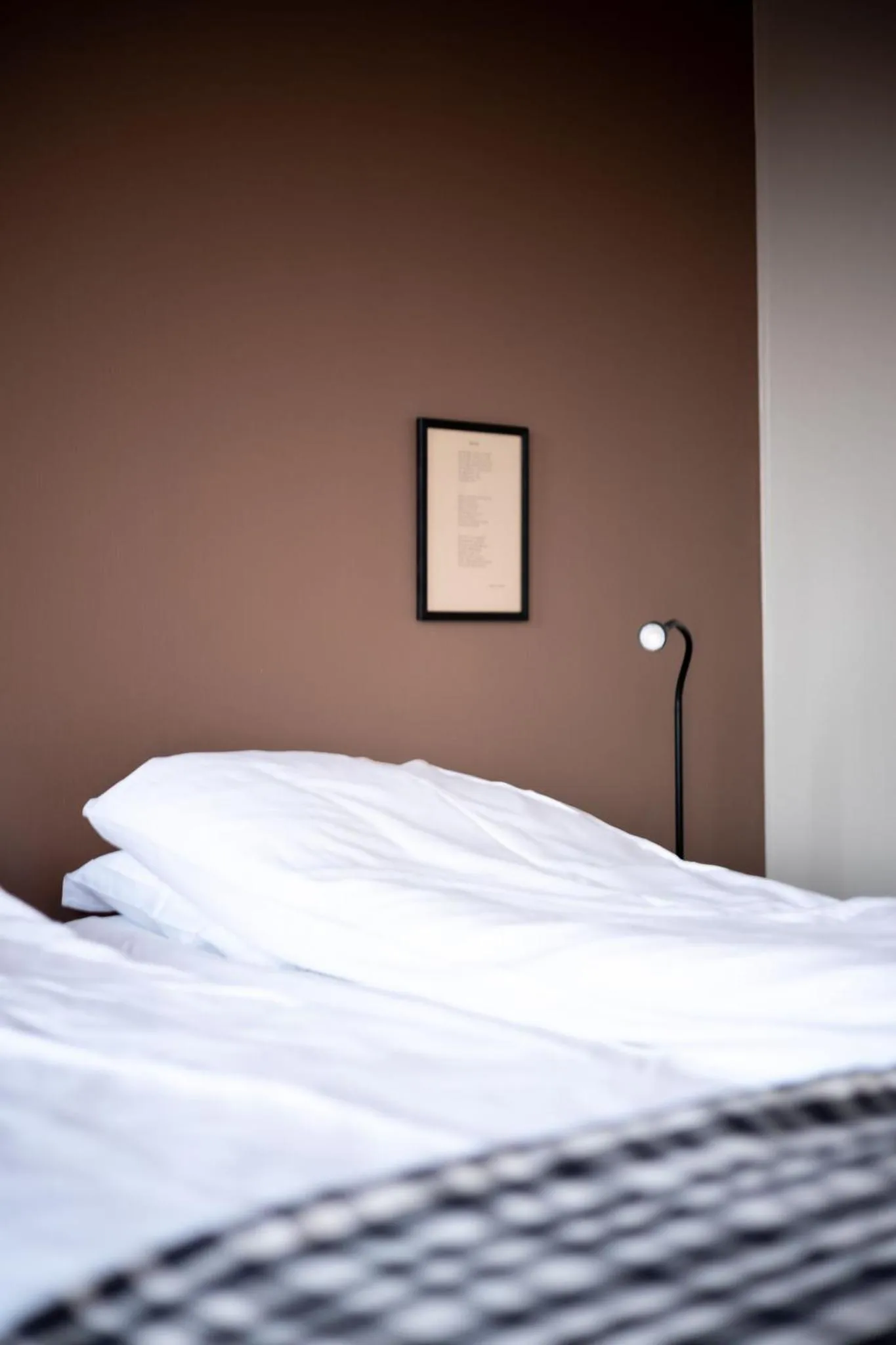 Bed in Askvoll Fjordhotell