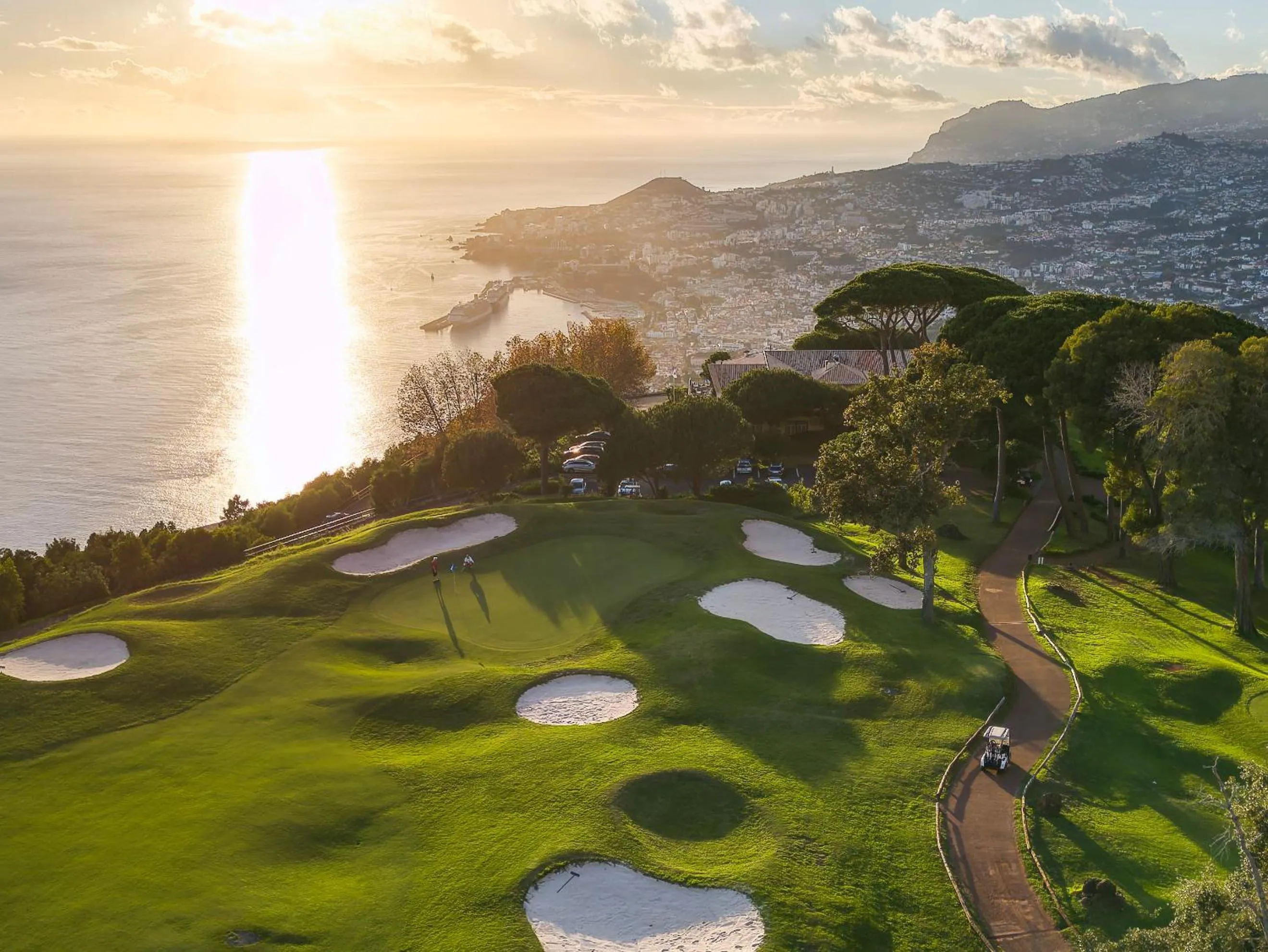 Golfcourse in Palheiro Village Resort