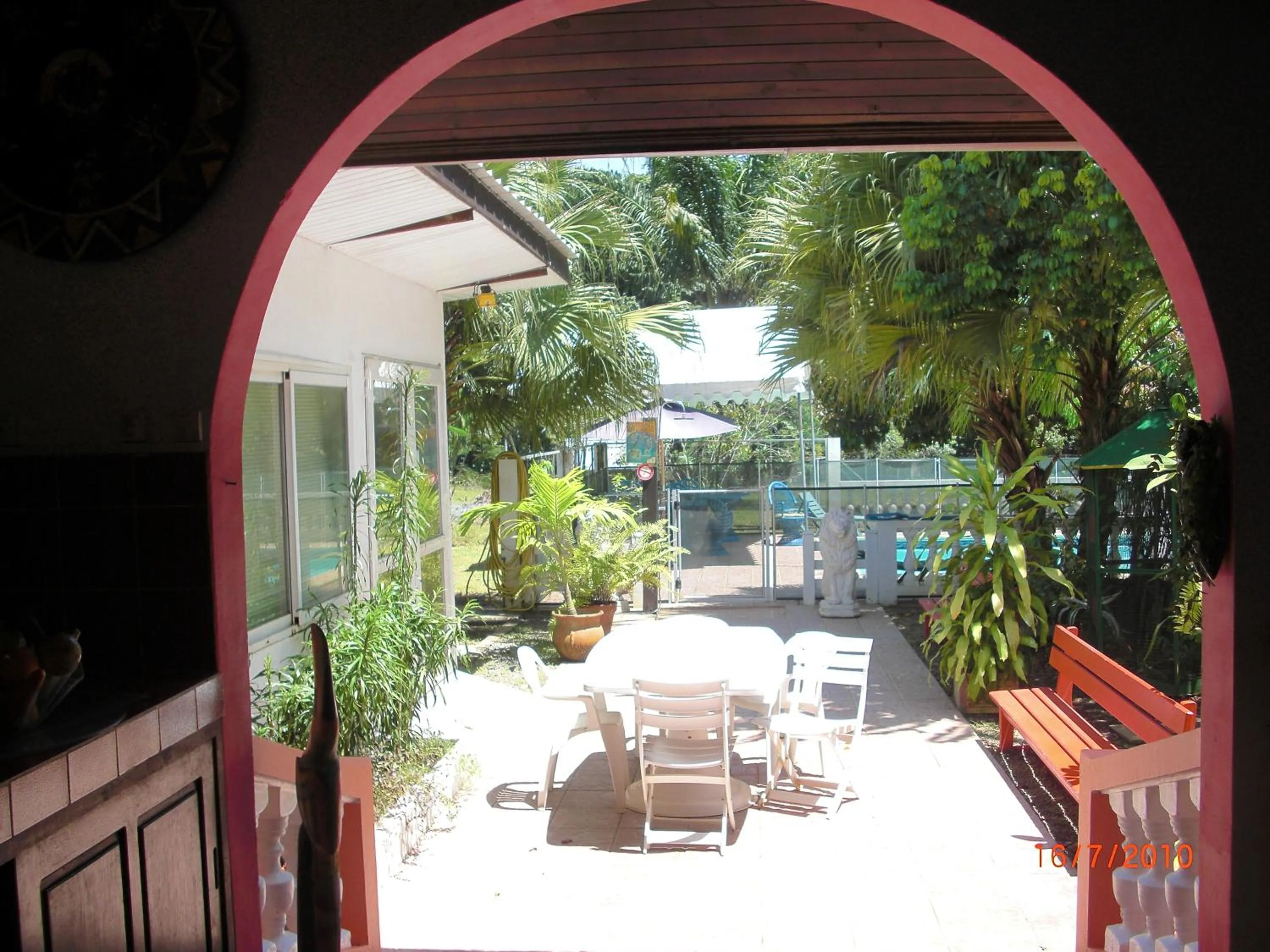 Patio in Hotel L'ebene Verte