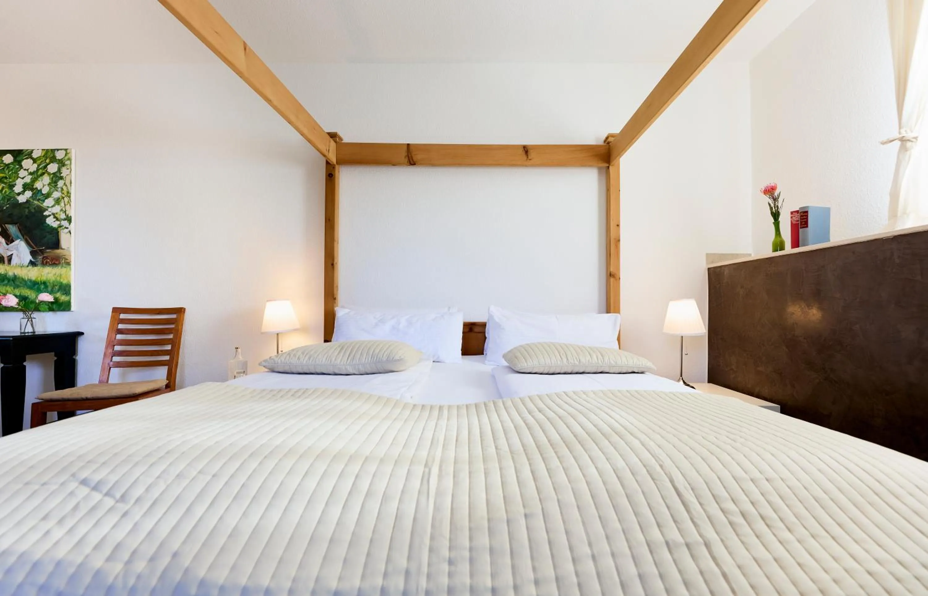 Bed in Hotel Gut Moschenhof