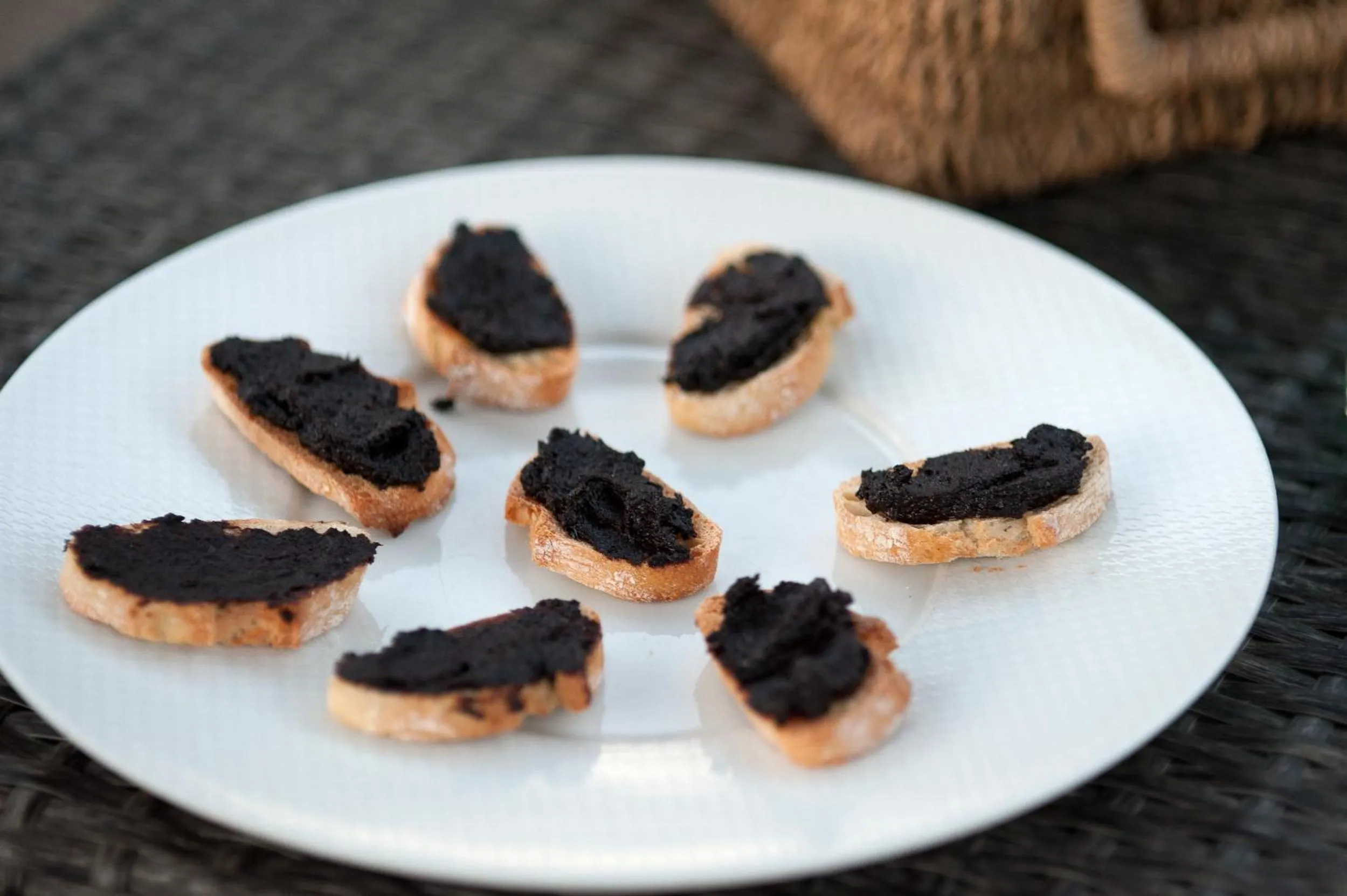 Food close-up in Logis Hôtel Le Mistral - Restaurant - Montélimar Sud