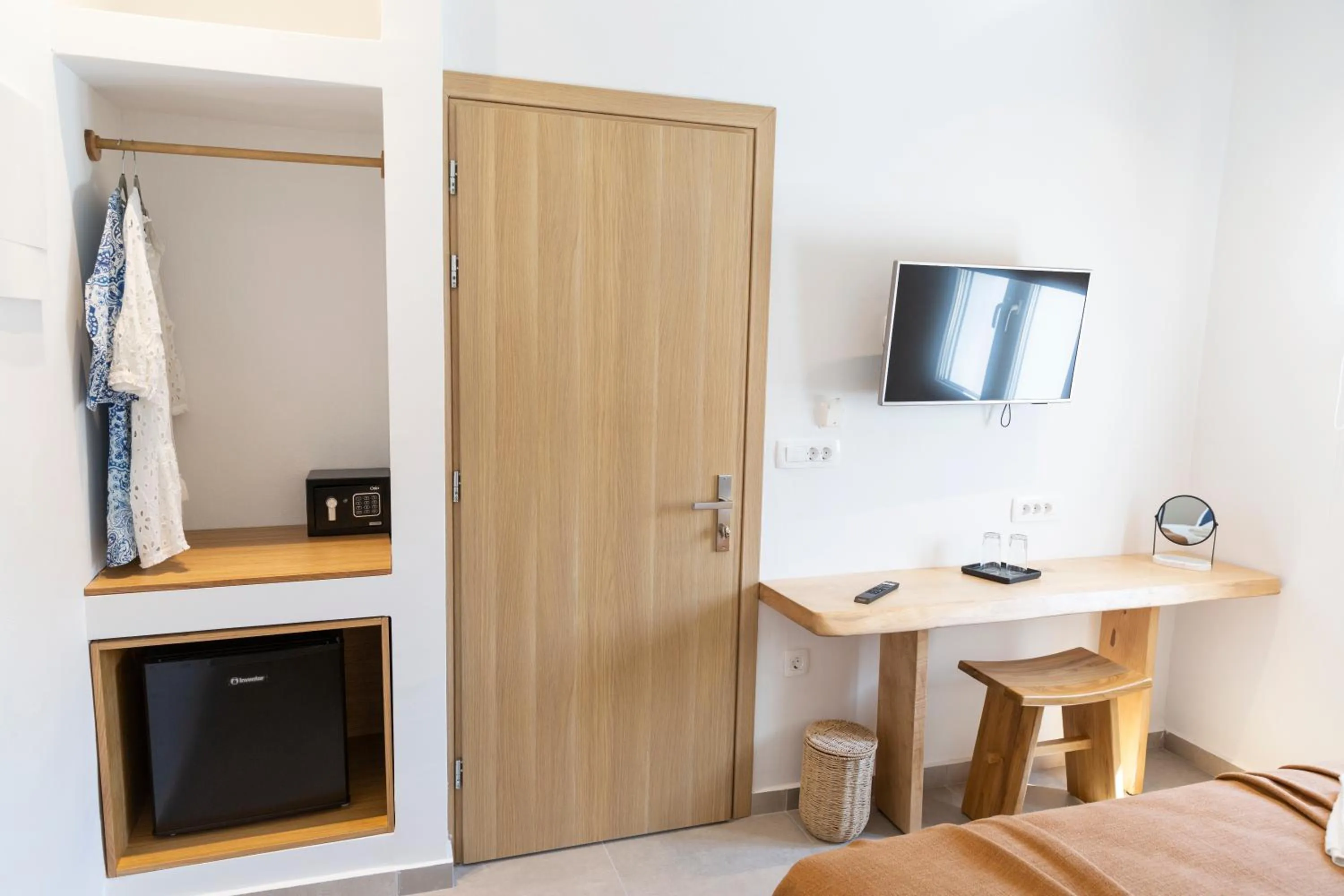 TV and multimedia in Asimina Hotel