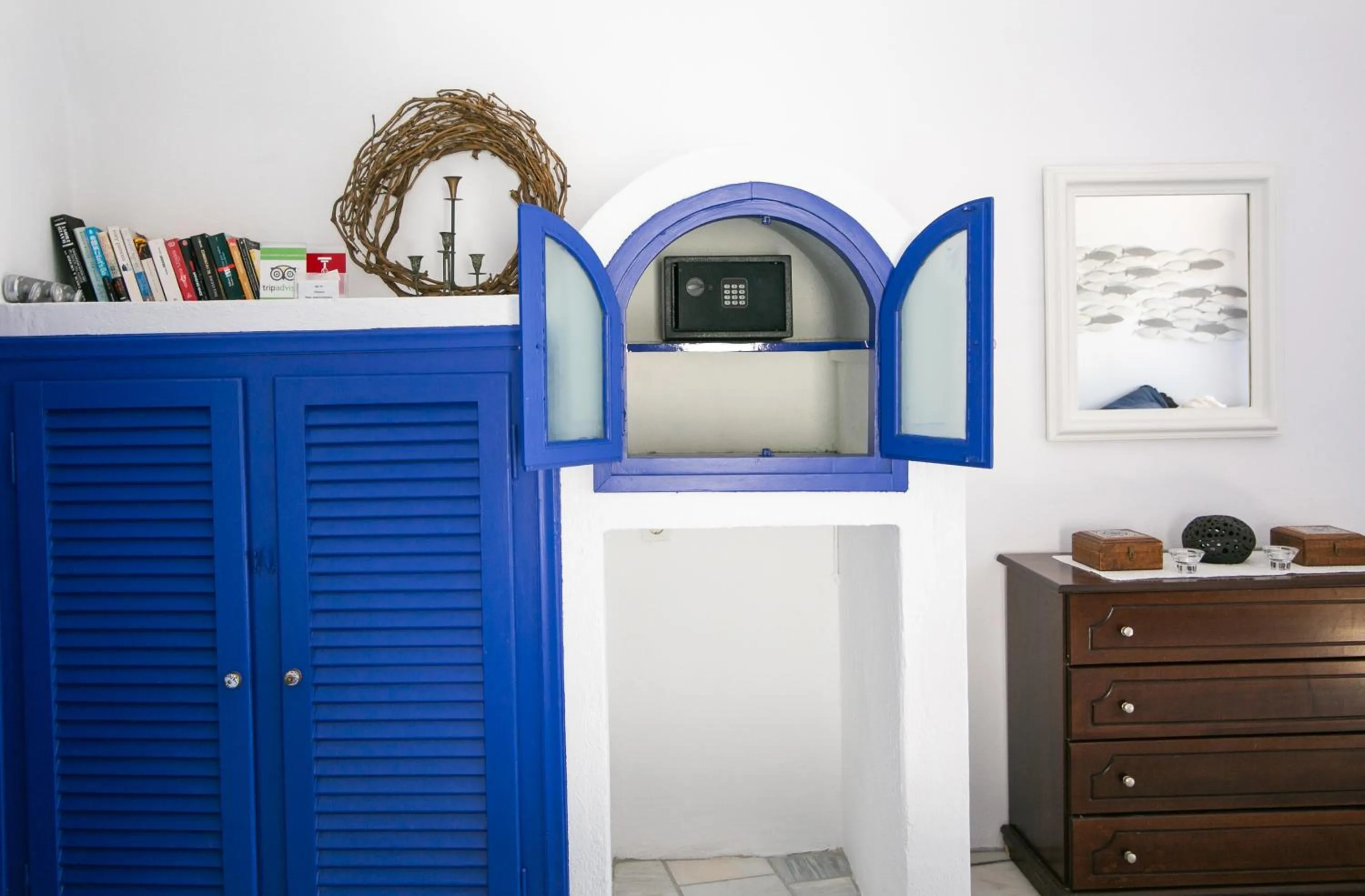 Area and facilities in Ifestio Villas Oia