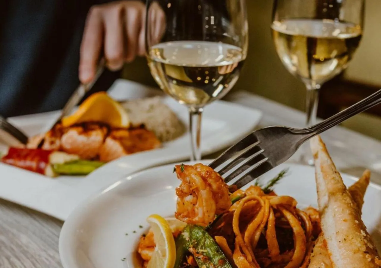 Restaurant/places to eat in Inn on Prince Hotel and Conference Centre Truro