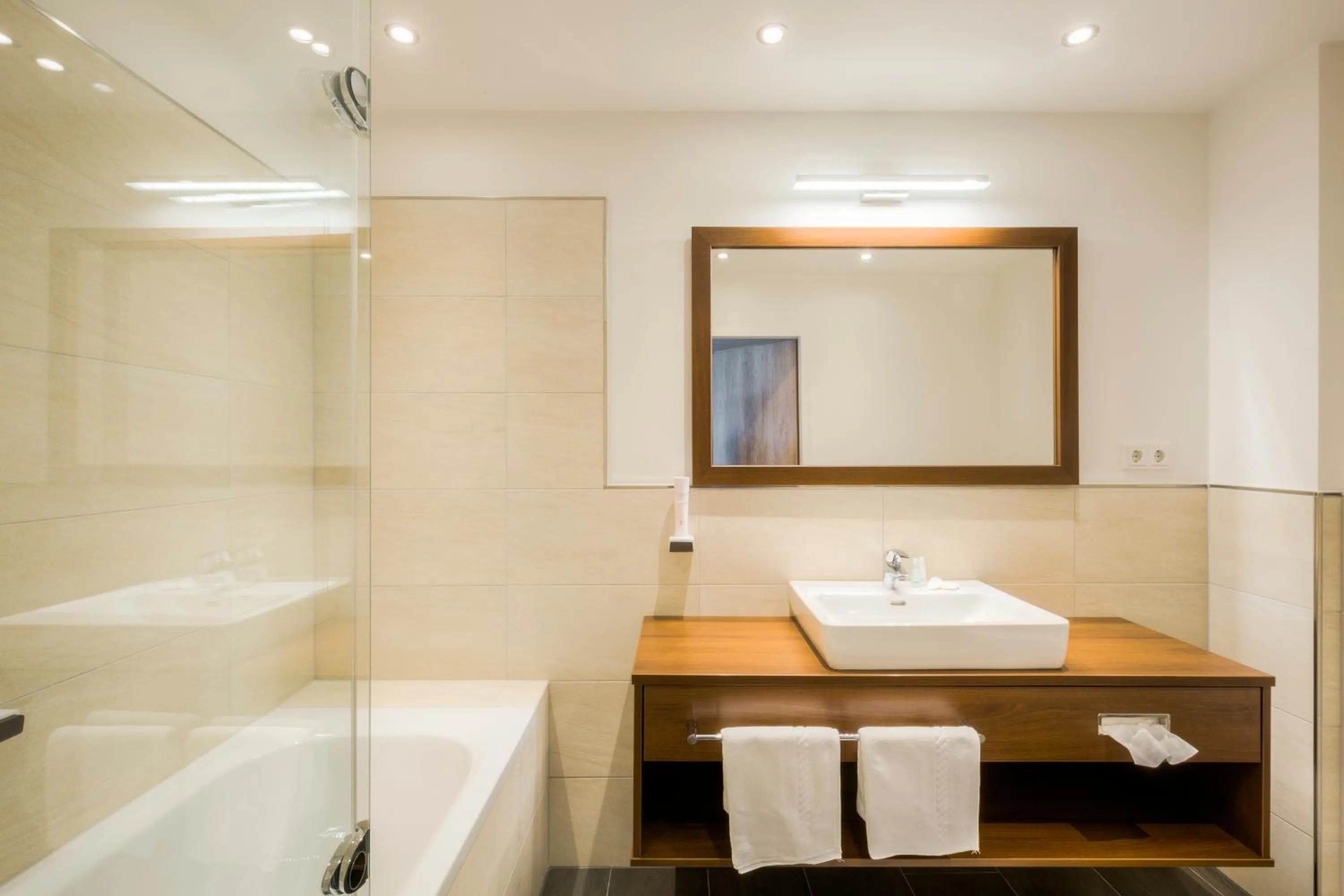 Bathroom in Seehotel Das JO